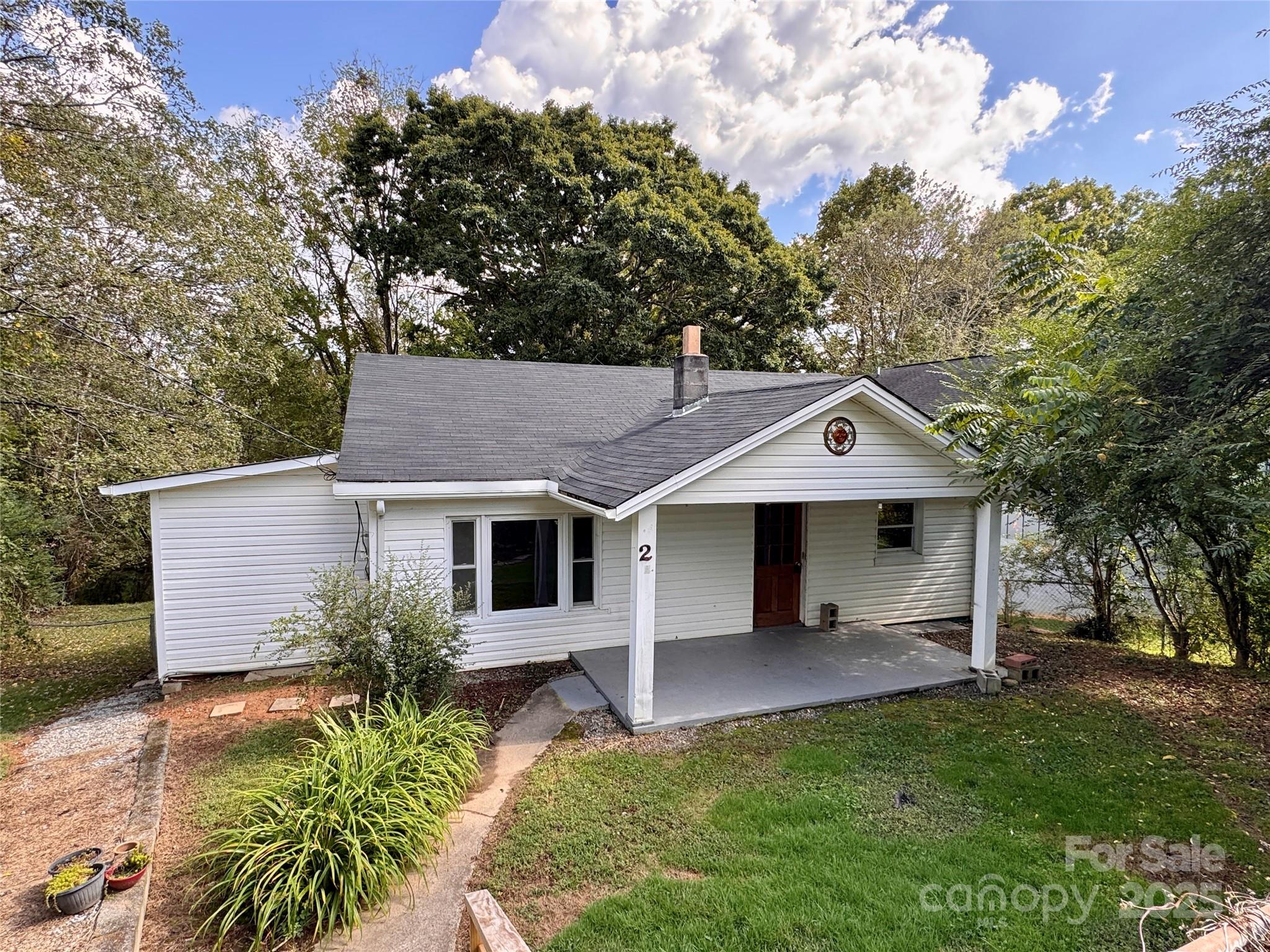 Homes for sale in Asheville, NC | 2 Evergreen Ave, Asheville, NC 28806 | MLS# 4239161