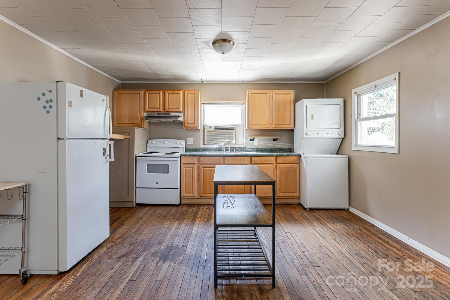 Homes for sale in Asheville, NC | 2 Evergreen Ave, Asheville, NC 28806 | MLS# 4239161