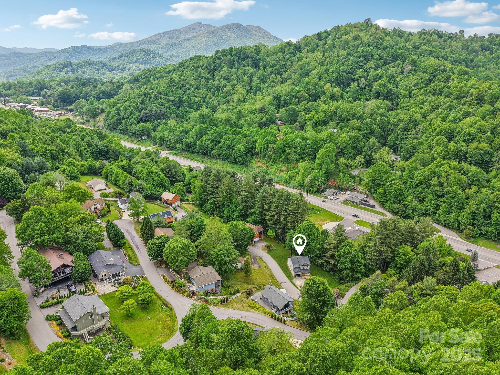 Homes for sale in Waynesville, NC | 12 Whipoorwill Way, Waynesville, NC 28786 | MLS# 4259643
