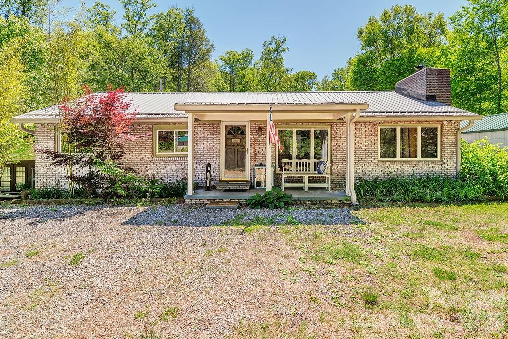 Homes for sale in Candler, NC | 2143 Pisgah Hwy, Candler, NC 28715 | MLS# 4266869