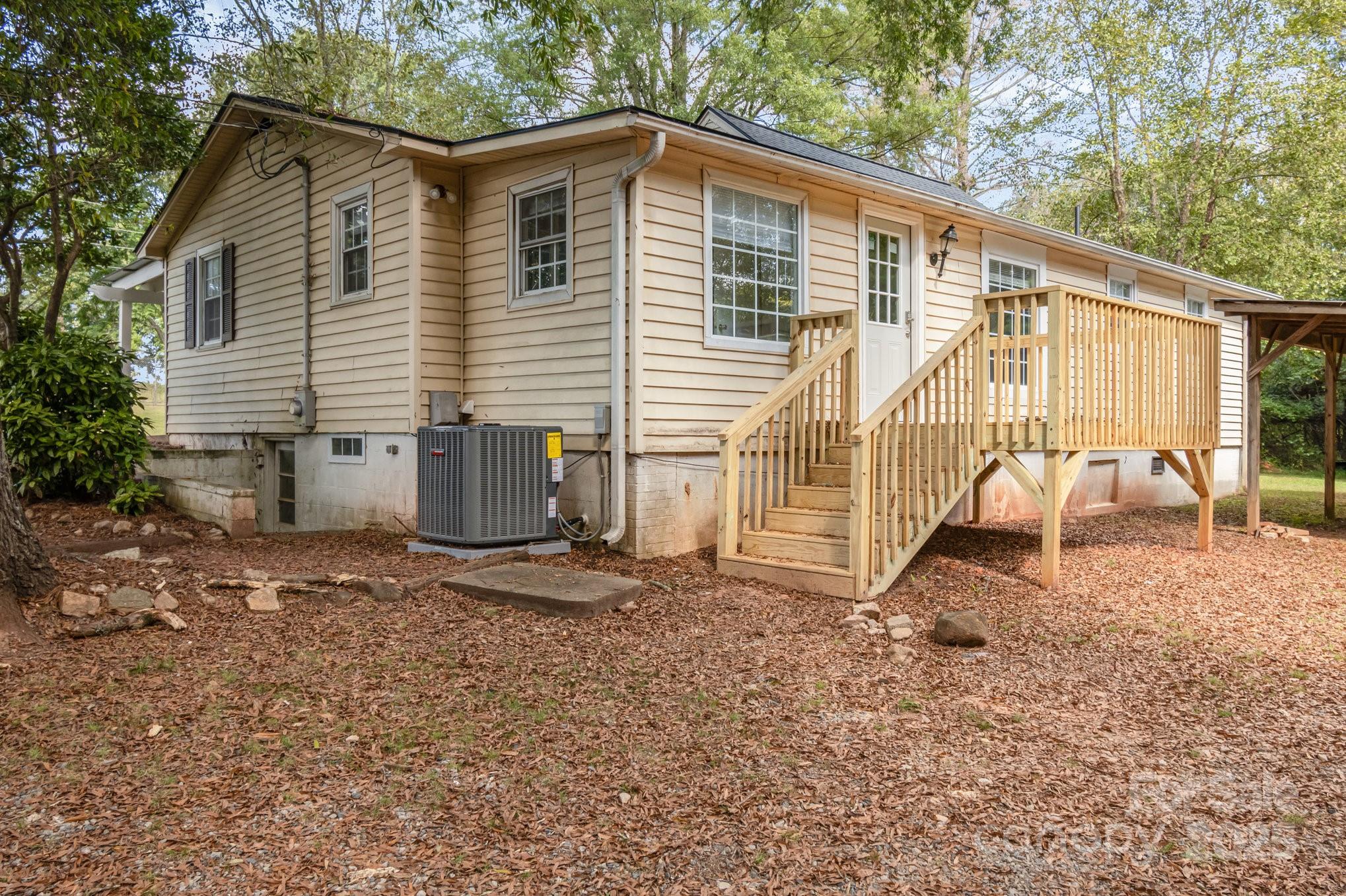 Homes for sale in Mocksville, NC | 158 John Crotts Rd, Mocksville, NC 27028 | MLS# 4268479