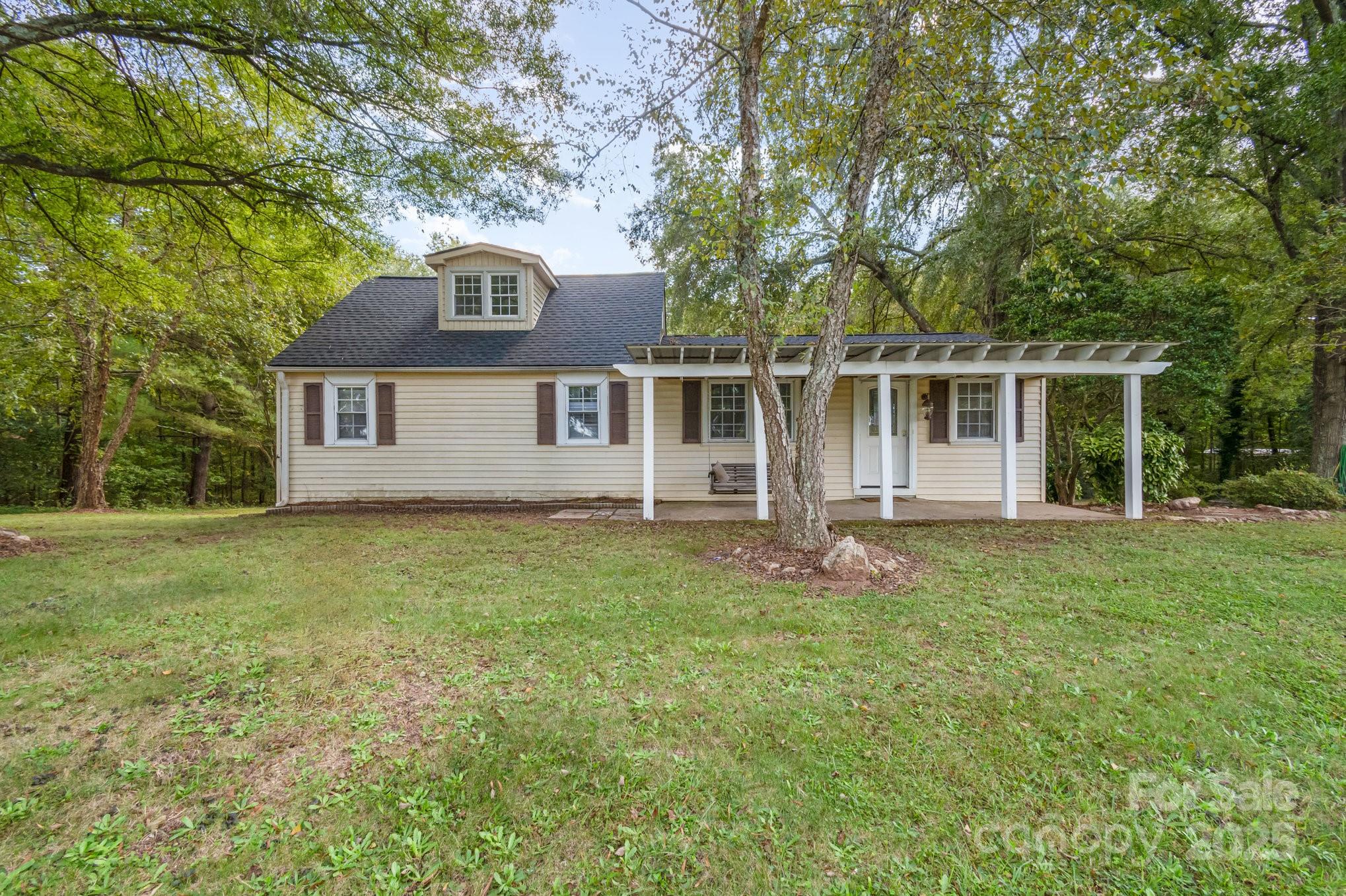 Homes for sale in Mocksville, NC | 158 John Crotts Rd, Mocksville, NC 27028 | MLS# 4268479