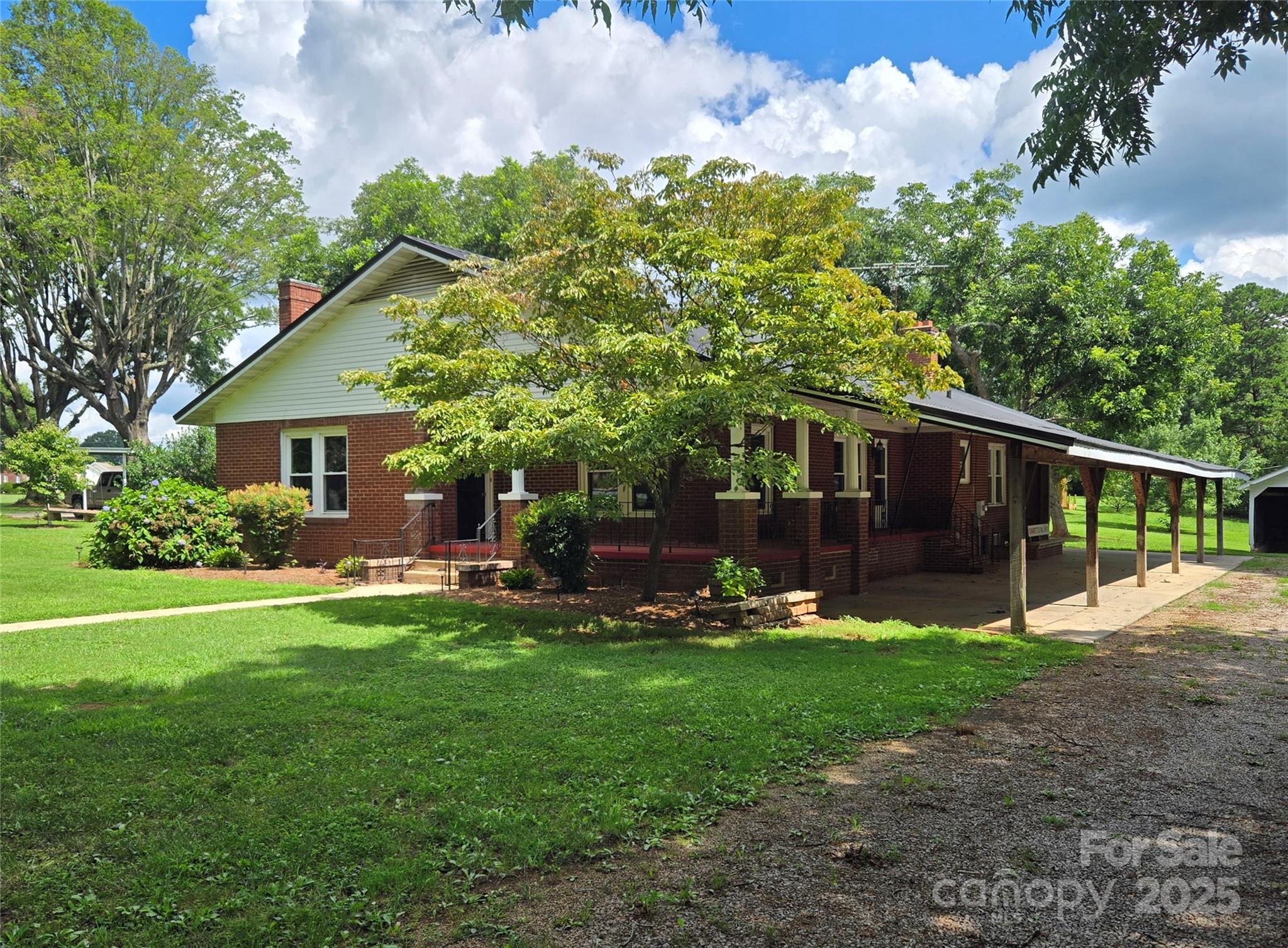 Homes for sale in China Grove, NC | 4210 Old Beatty Ford Rd, China Grove, NC 28023 | MLS# 4271463