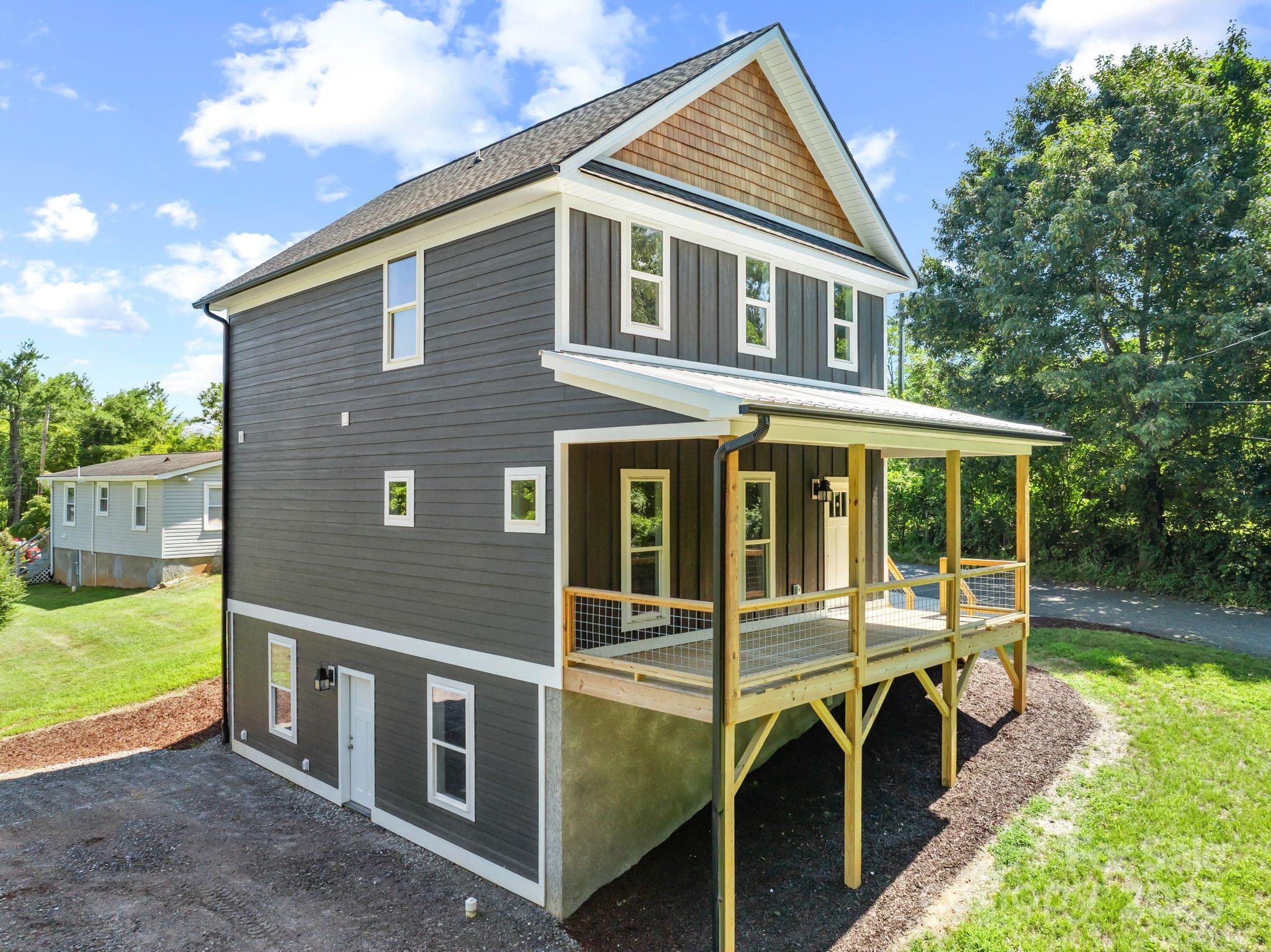 Homes for sale in Asheville, NC | 35 Lowe Ave, Asheville, NC 28803 | MLS# 4275879