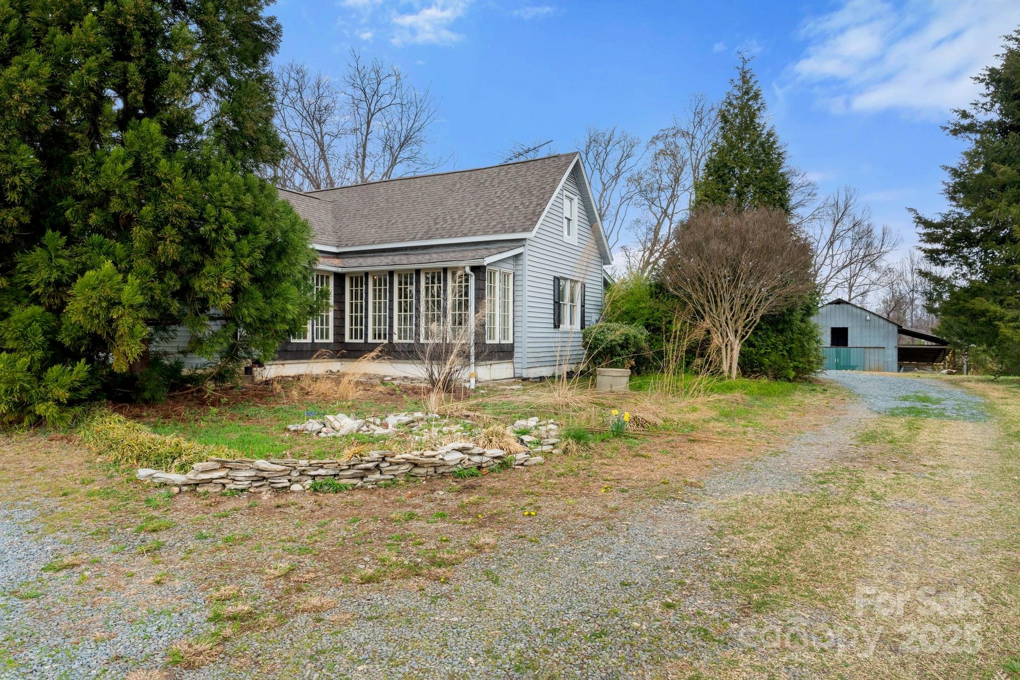 Homes for sale in East Bend, NC | 3809 Union Hill Rd, East Bend, NC 27018 | MLS# 4276532