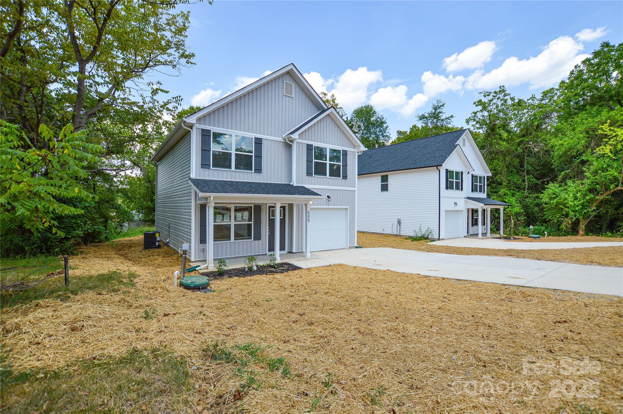 Homes for sale in Mount Holly, NC | 609 Elm St, Mount Holly, NC 28120 | MLS# 4281018