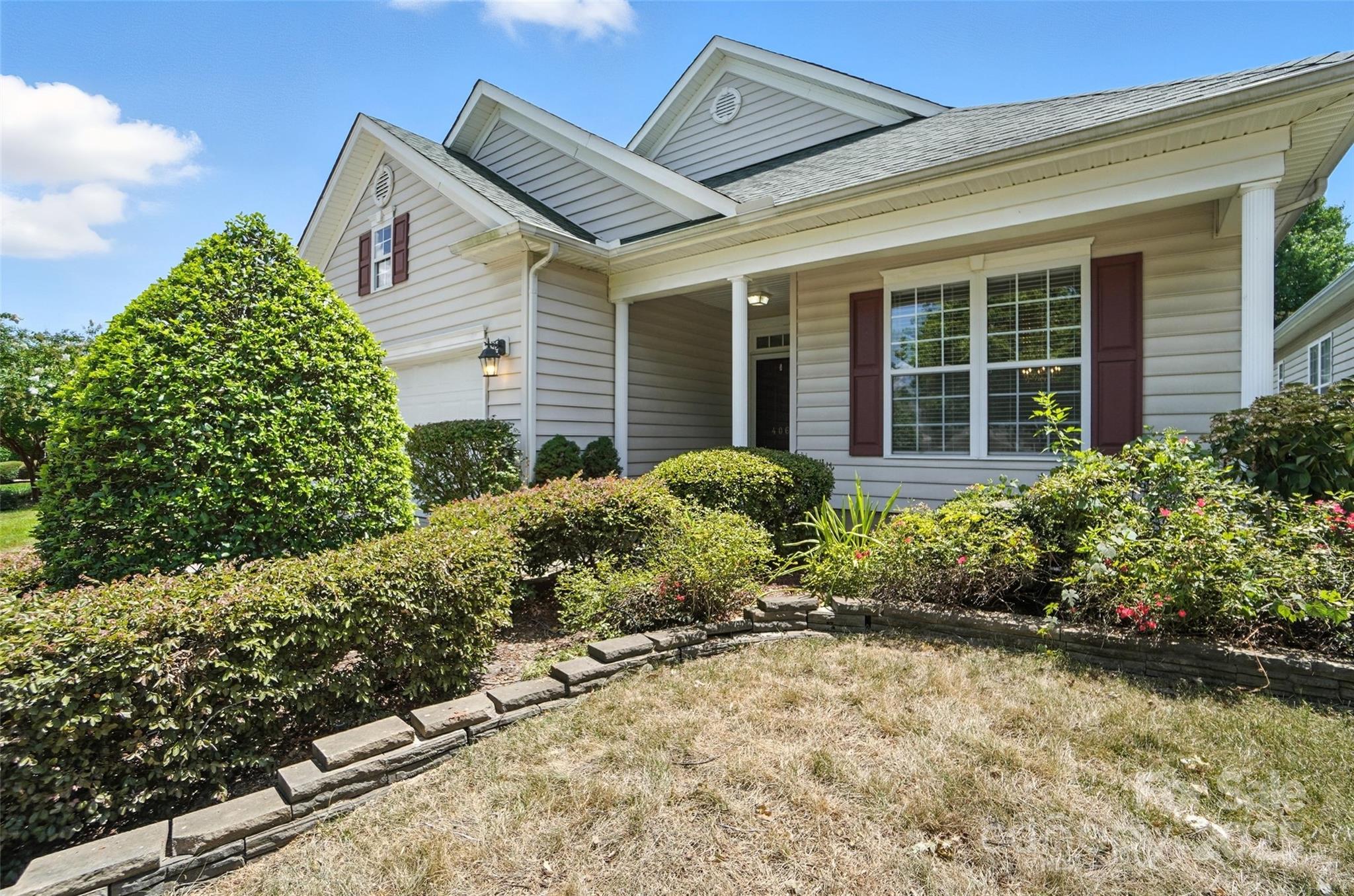 Homes for sale in Fort Mill, SC | 406 Garnet Ct, Fort Mill, SC 29708 | MLS# 4283617