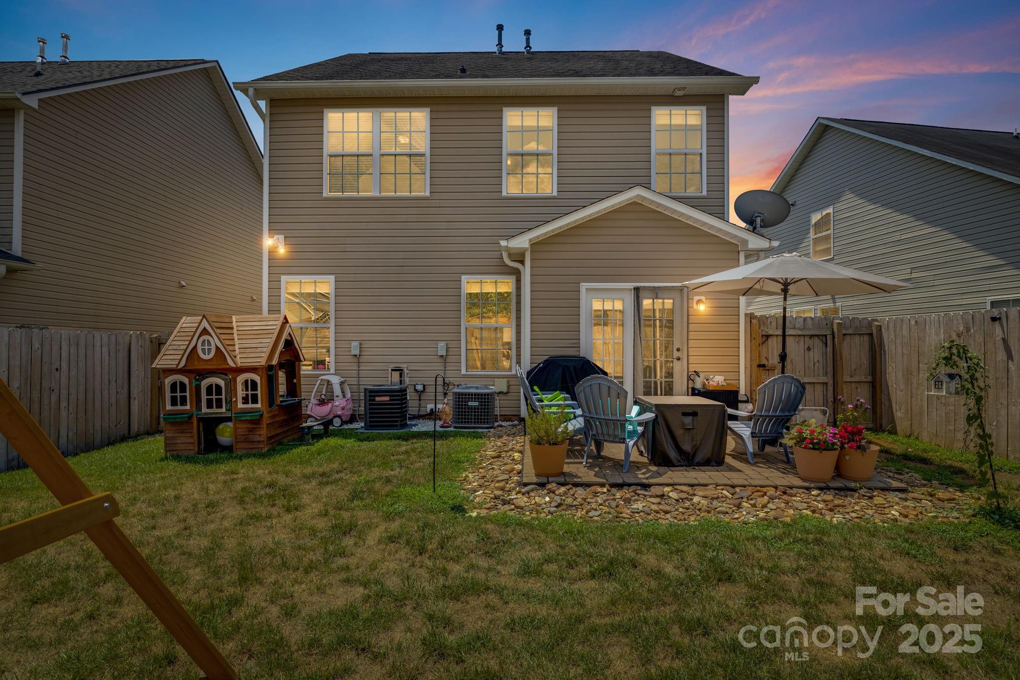 Homes for sale in Fletcher, NC | 34 Chowan Dr, Fletcher, NC 28732 | MLS# 4286913