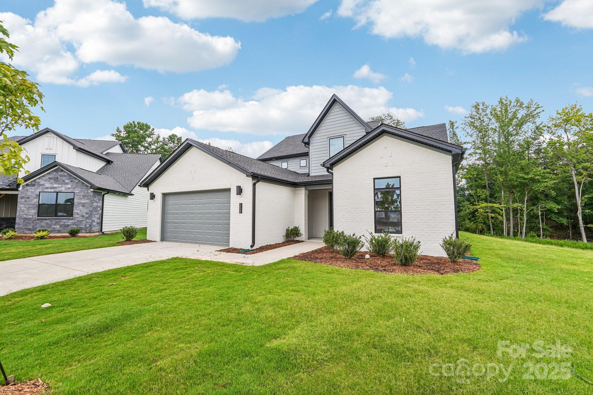 Homes for sale in Tega Cay, SC | 558 Tonka Path, Tega Cay, SC 29708 | MLS# 4287476