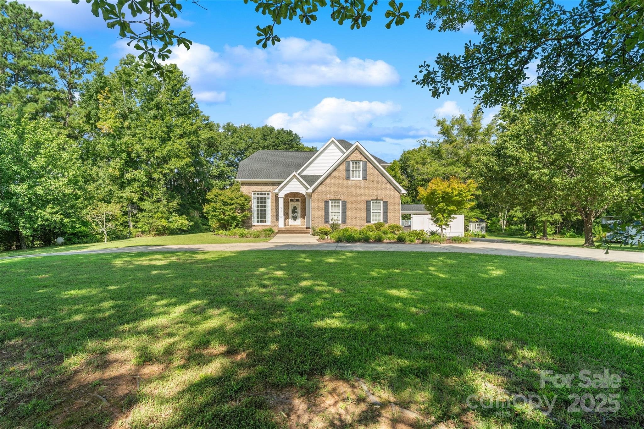 Homes for sale in Catawba, SC | 355 Leisure Ln, Catawba, SC 29704 | MLS# 4294223