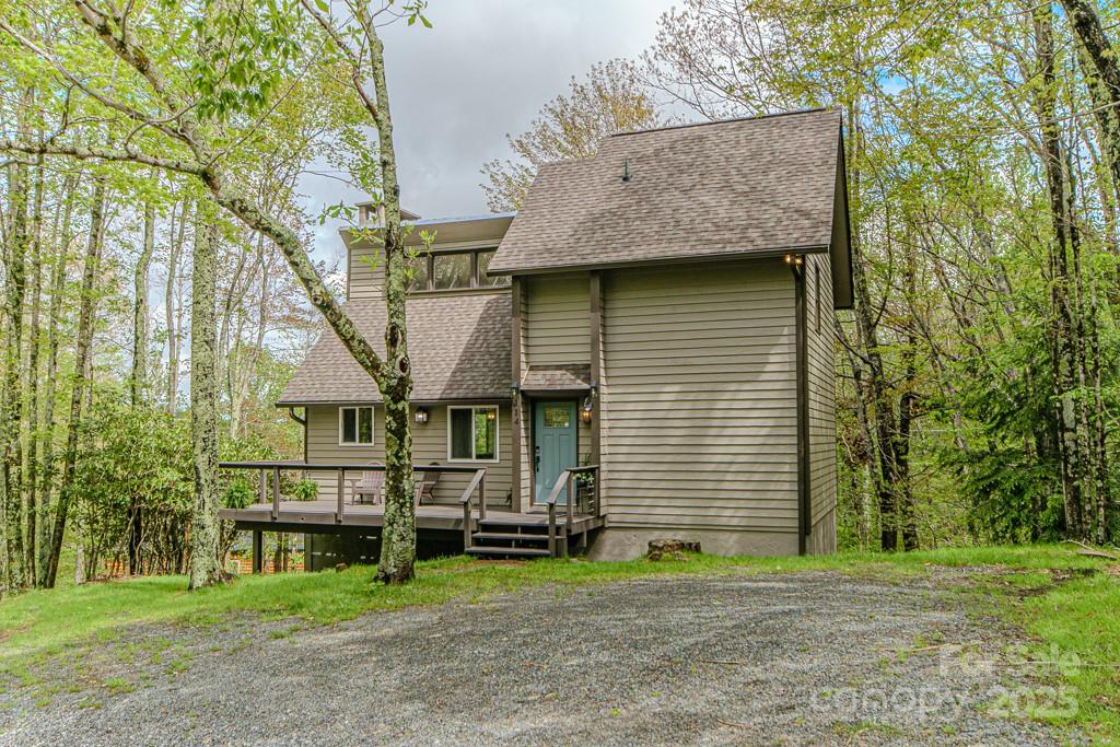 Homes for sale in Beech Mountain, NC | 114 Locust Ridge Rd, Beech Mountain, NC 28604 | MLS# 4295820