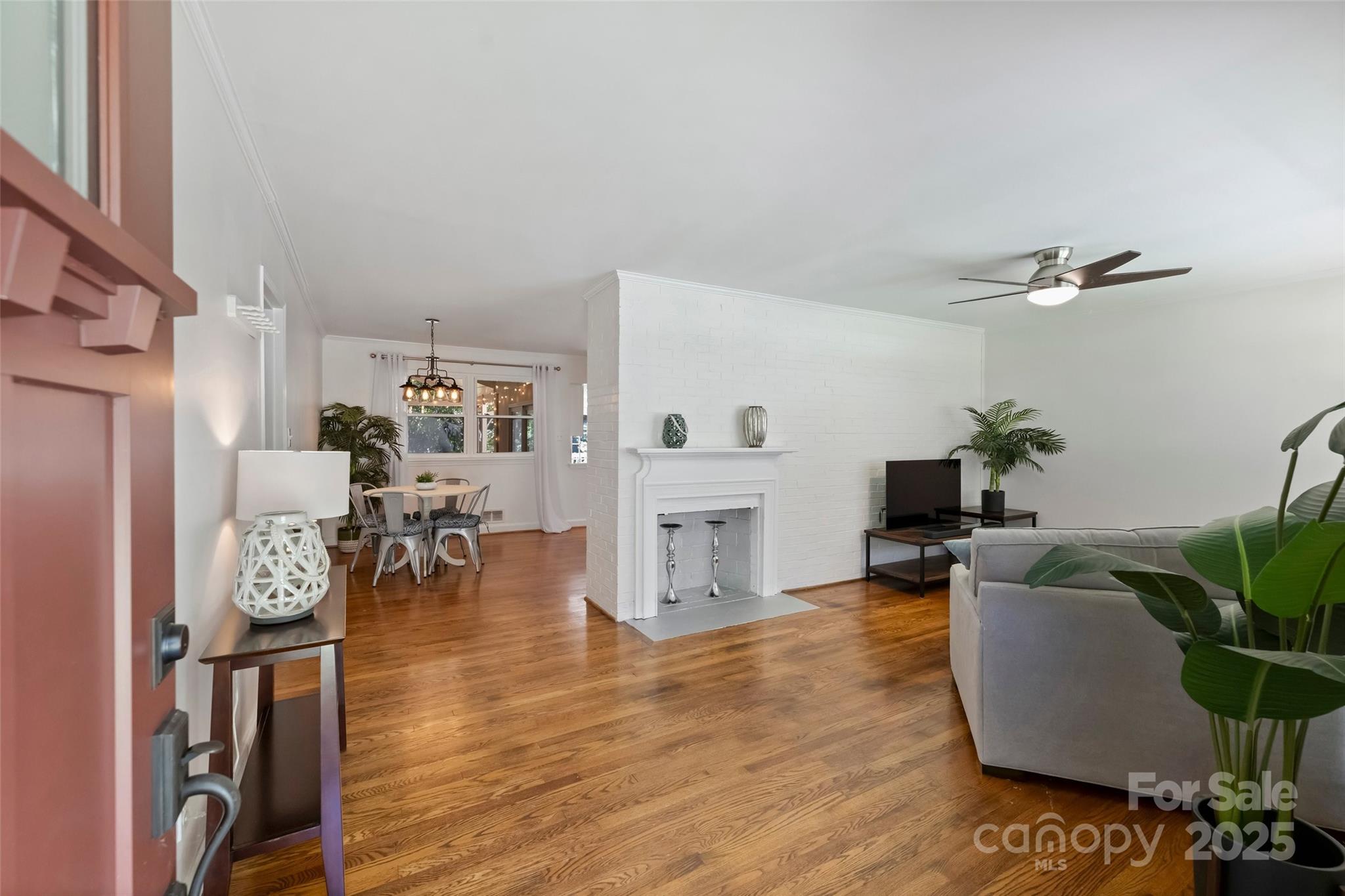 Homes for sale in Charlotte, NC | 826 Montford Dr, Charlotte, NC 28209 | MLS# 4298105