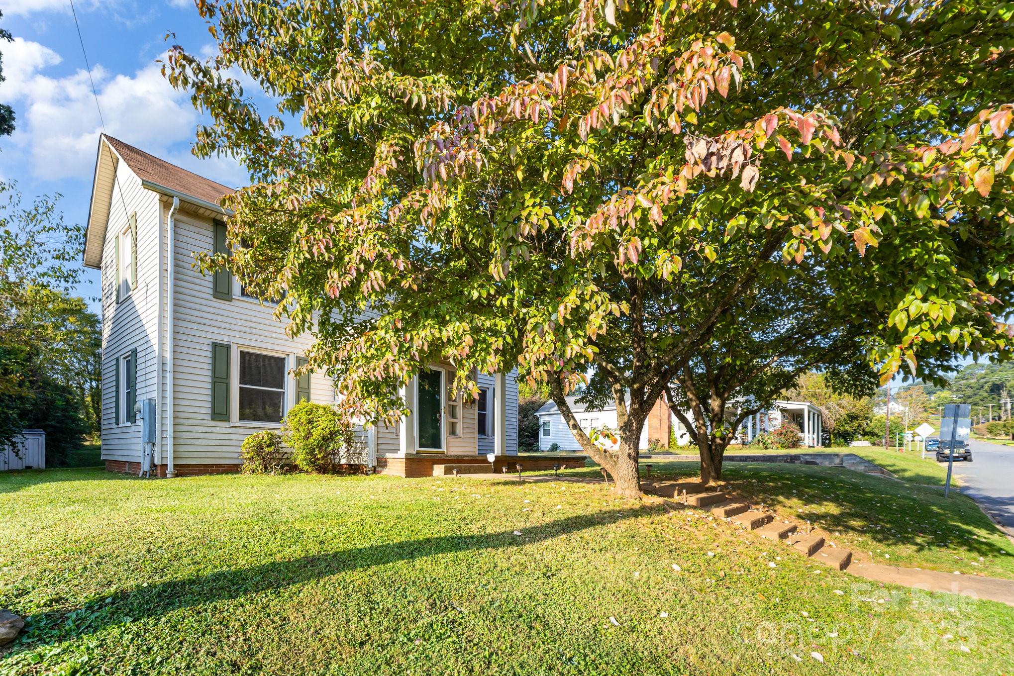 Homes for sale in Bessemer City, NC | 211 W Virginia Ave, Bessemer City, NC 28016 | MLS# 4304633