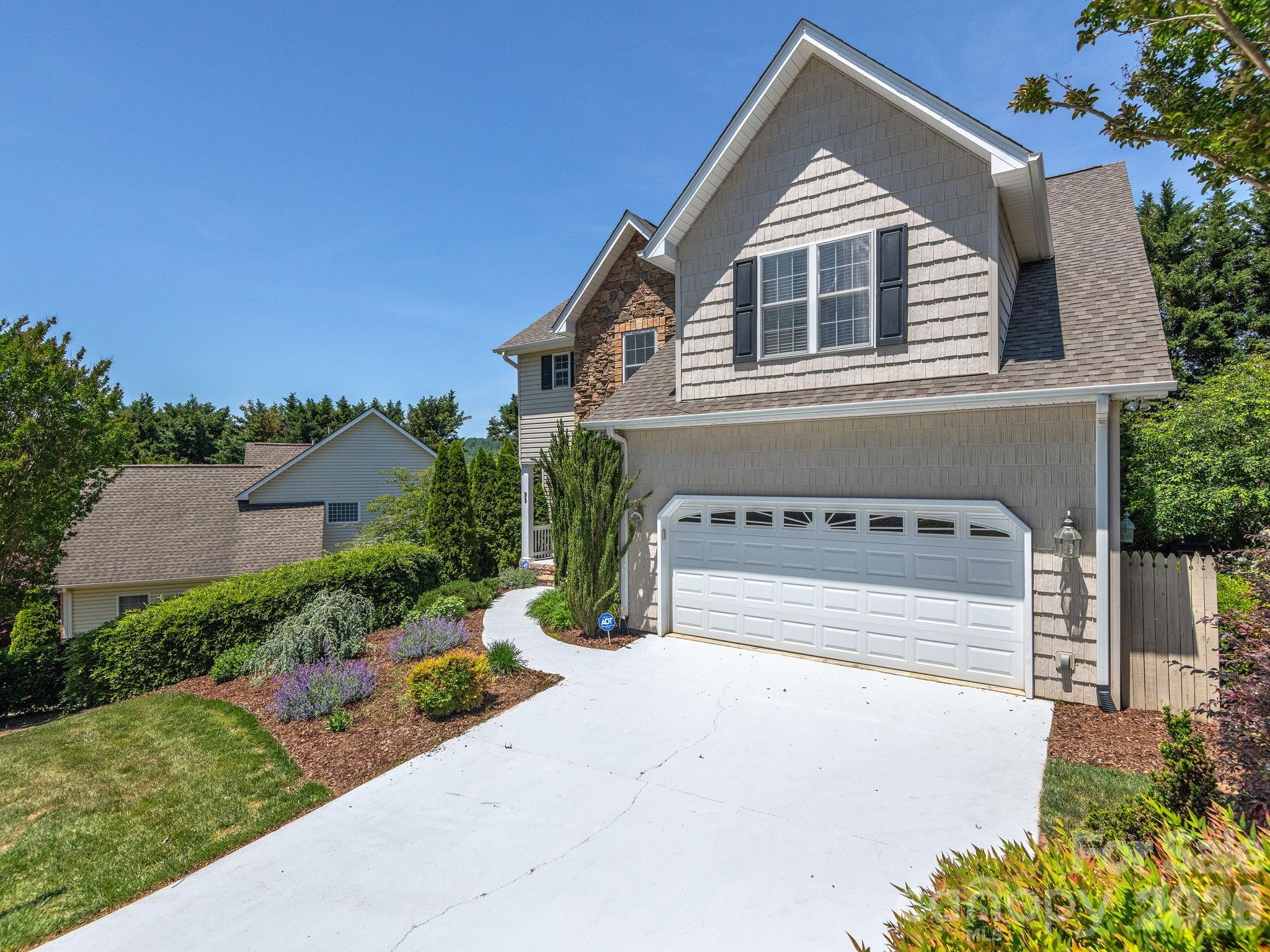 3rd image of 95 Driftstone Cir, Arden, NC 28704 | MLS# 4304837
