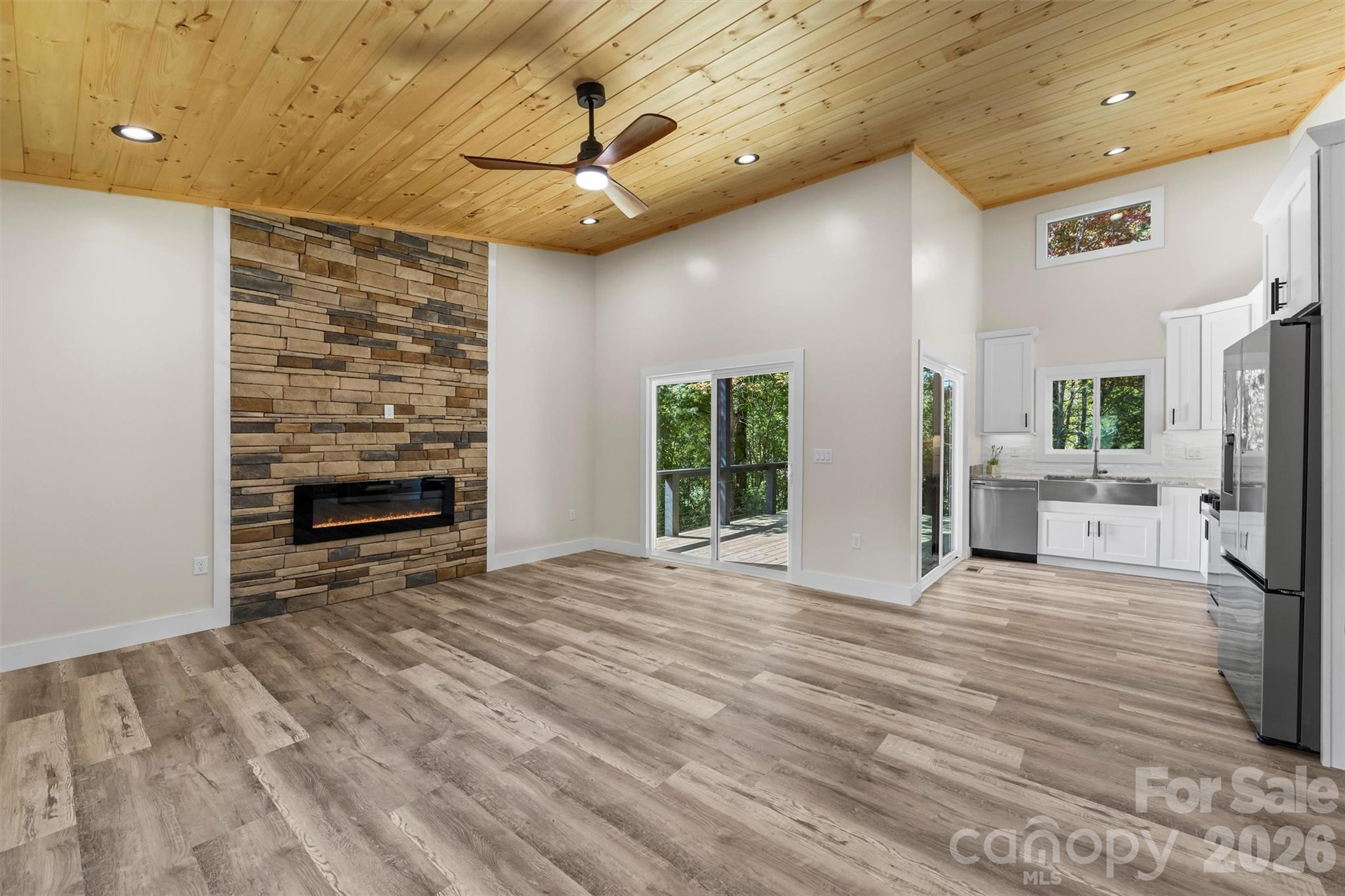 Homes for sale in Bryson City, NC | 71 Mountain Trace Pt, Bryson City, NC 28713 | MLS# 4310534