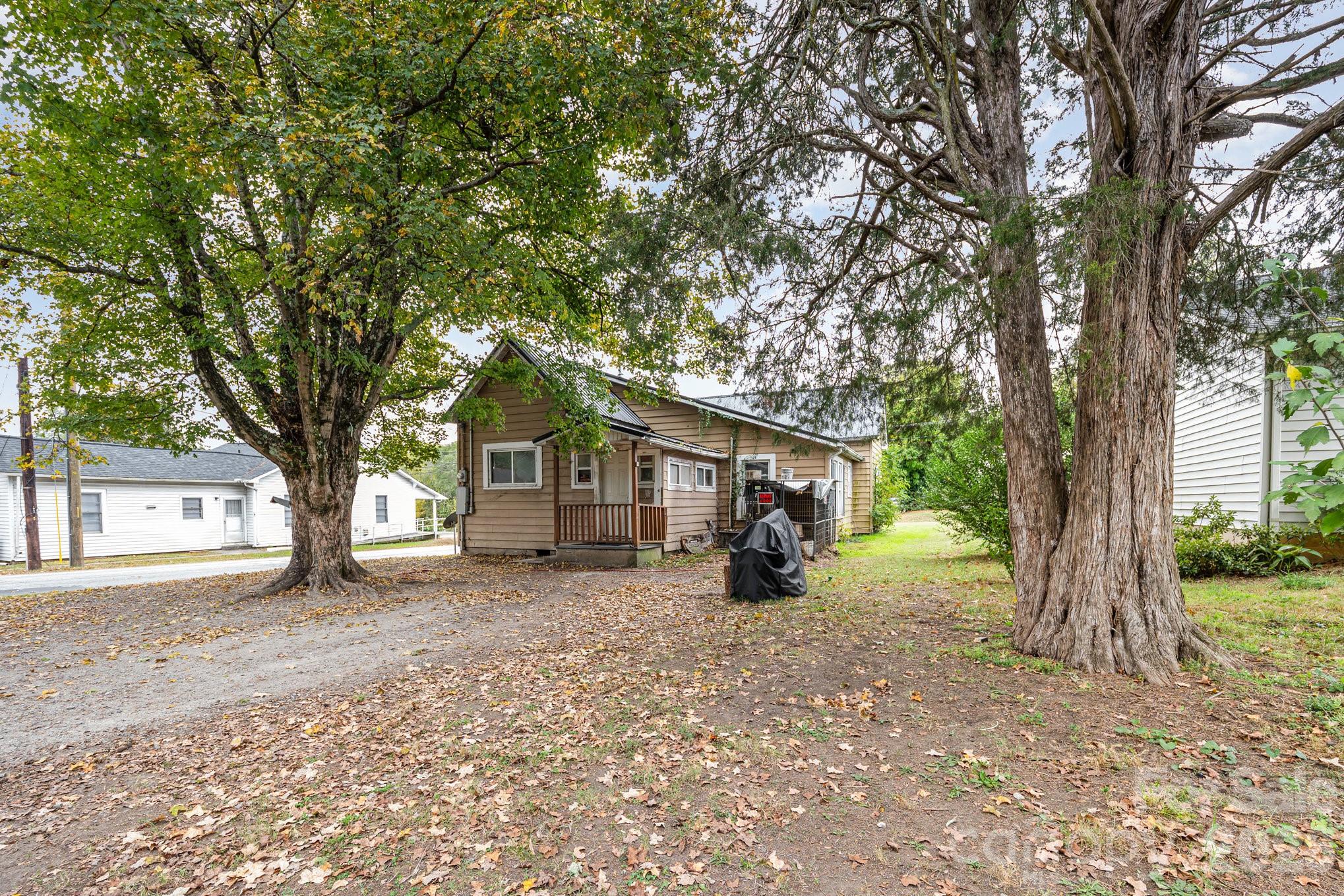 4th image of 1209 3Rd St, Spencer, NC 28159 | MLS# 4312729