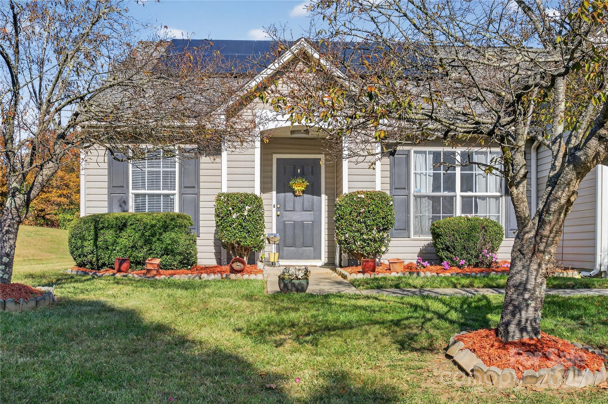 Homes for sale in Charlotte, NC | 3219 Alderpoint Ln, Charlotte, NC 28262 | MLS# 4316258