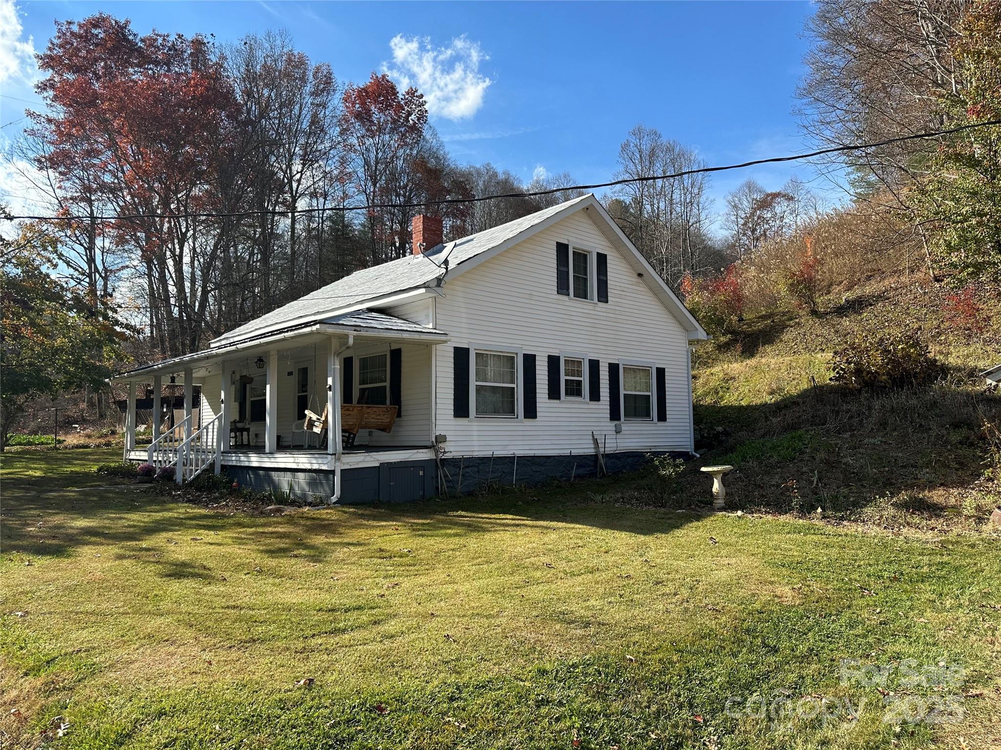 Homes for sale in Burnsville, NC | 2812 Bald Mountain Rd, Burnsville, NC 28714 | MLS# 4317632