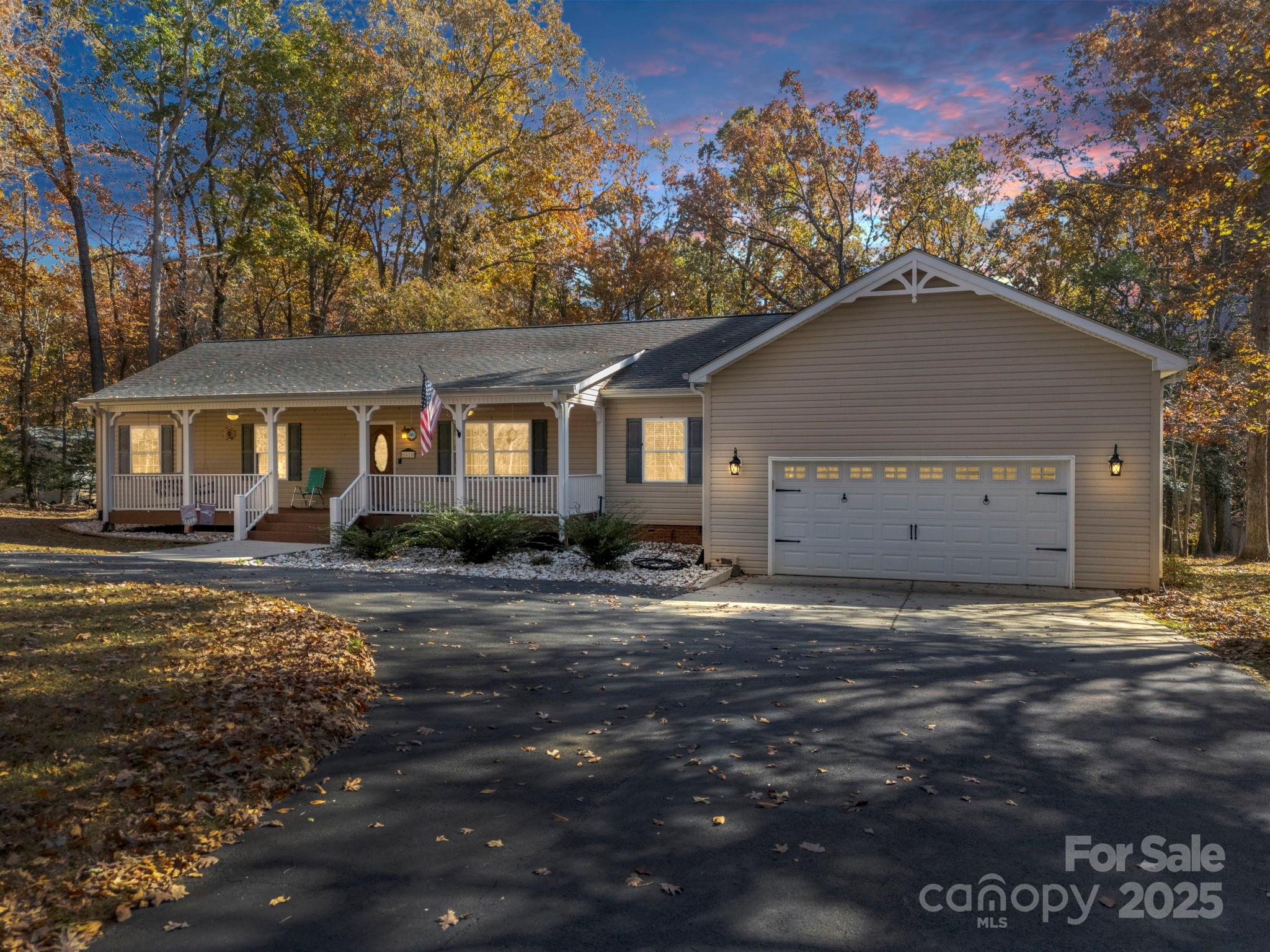 Homes for sale in Iron Station, NC | 1615 Oak Park Ct, Iron Station, NC 28080 | MLS# 4317831