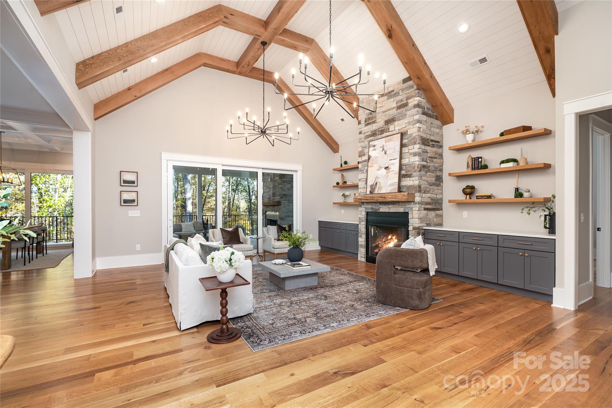 Homes for sale in Charlotte, NC | 6632 Silver Fox Rd, Charlotte, NC 28270 | MLS# 4317982