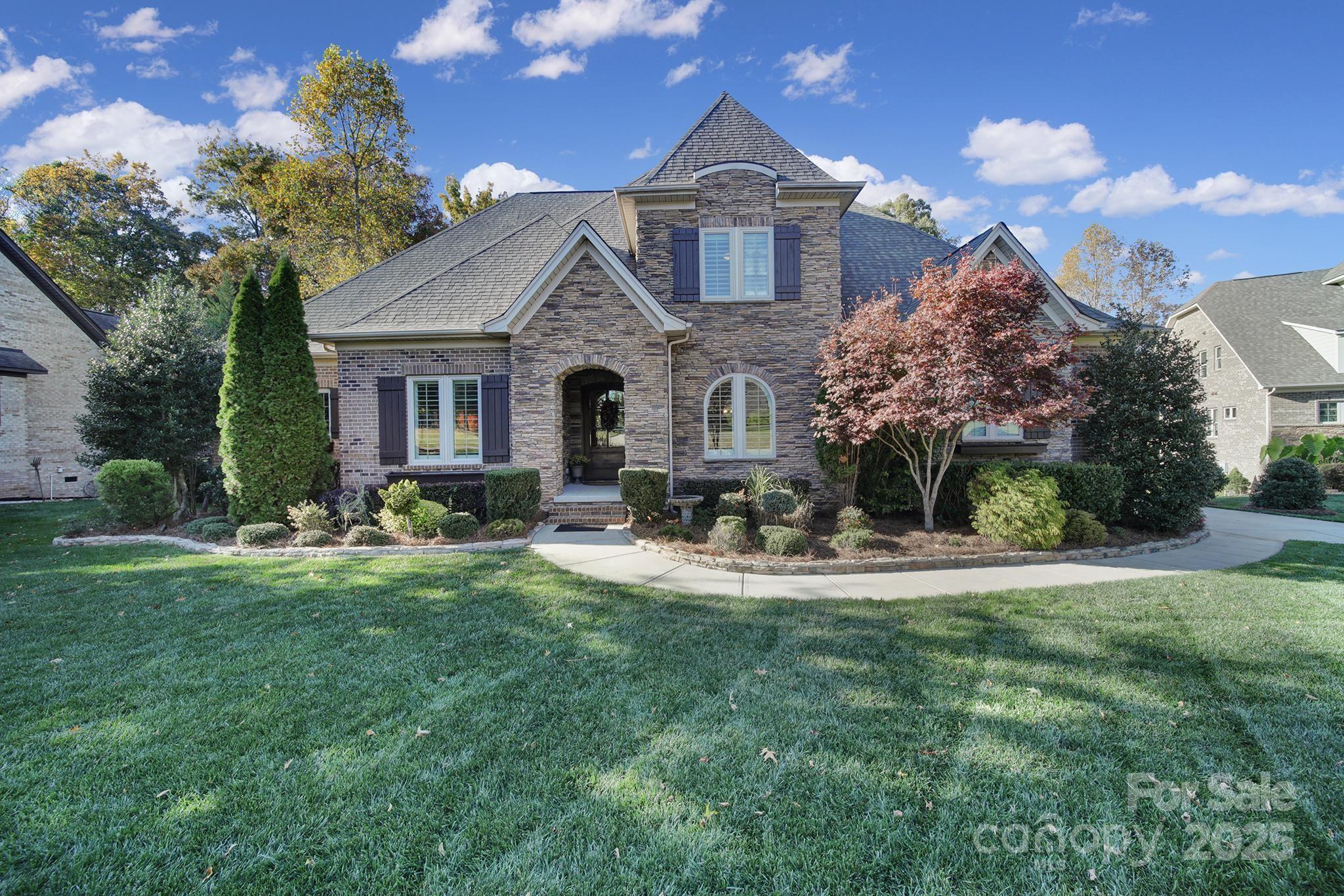 Homes for sale in Fort Mill, SC | 1715 Buckland Ct, Fort Mill, SC 29707 | MLS# 4318333