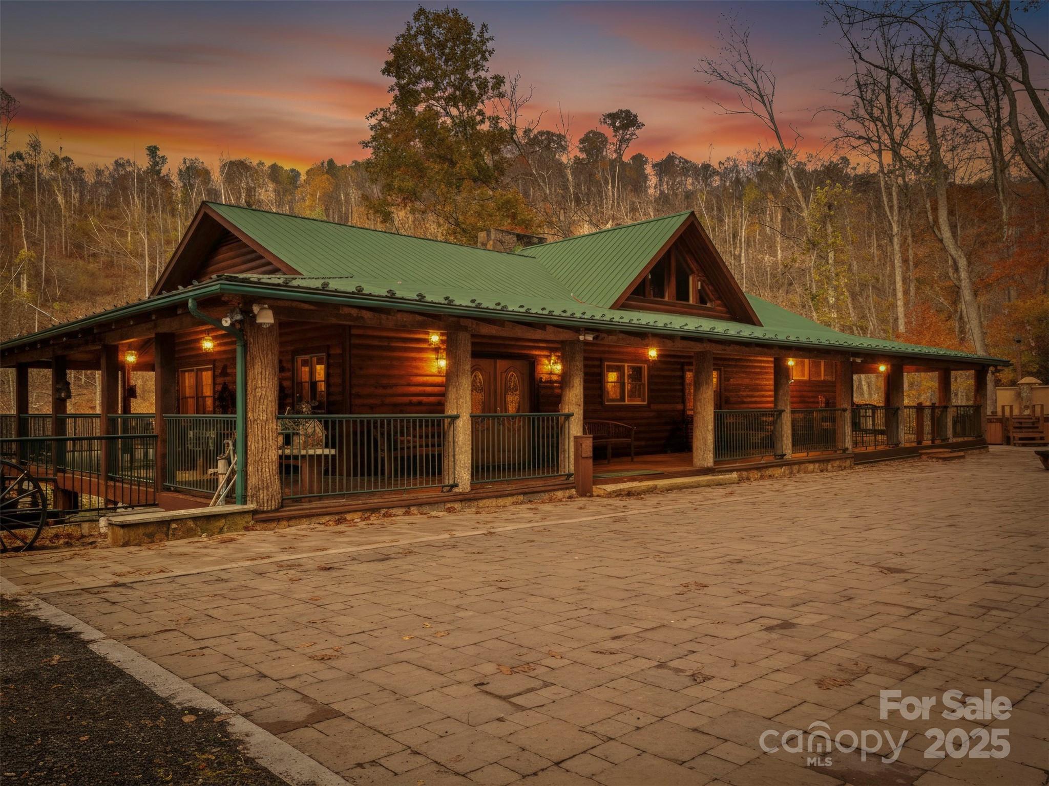 Homes for sale in Bakersville, NC | 90 Rogers Creek Dr, Bakersville, NC 28705 | MLS# 4318662