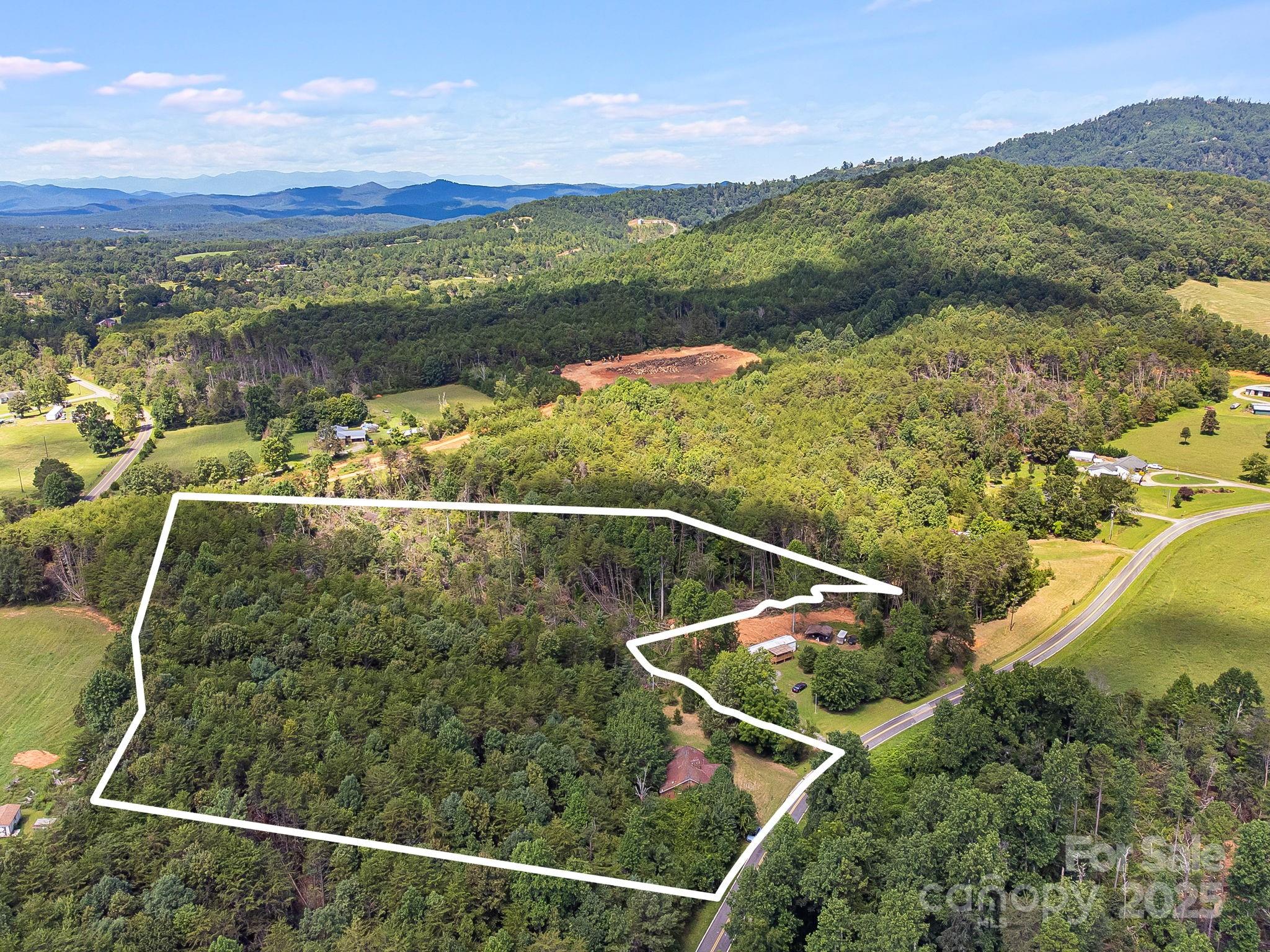 Homes for sale in Bostic, NC | 211 Luckadoo Rd, Bostic, NC 28018 | MLS# 4318680