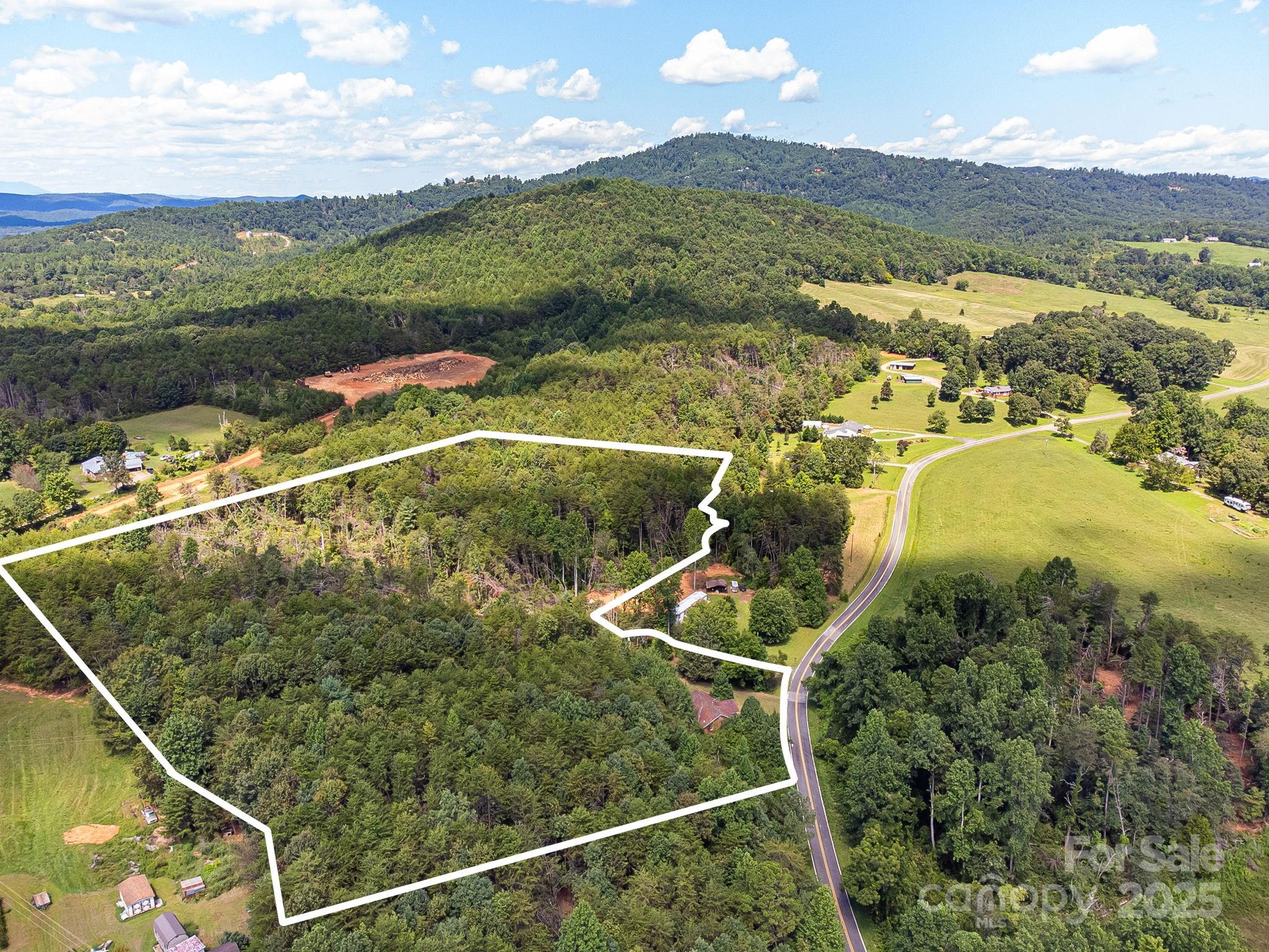 Homes for sale in Bostic, NC | 211 Luckadoo Rd, Bostic, NC 28018 | MLS# 4318680