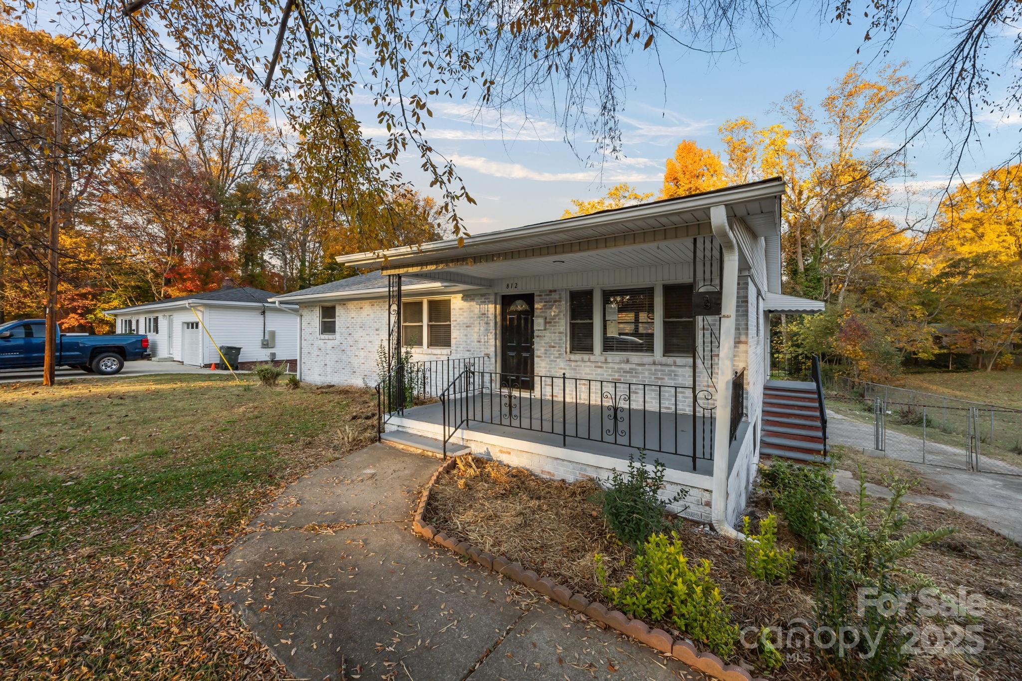 Homes for sale in Lowell, NC | 812 N Main St, Lowell, NC 28098 | MLS# 4319205