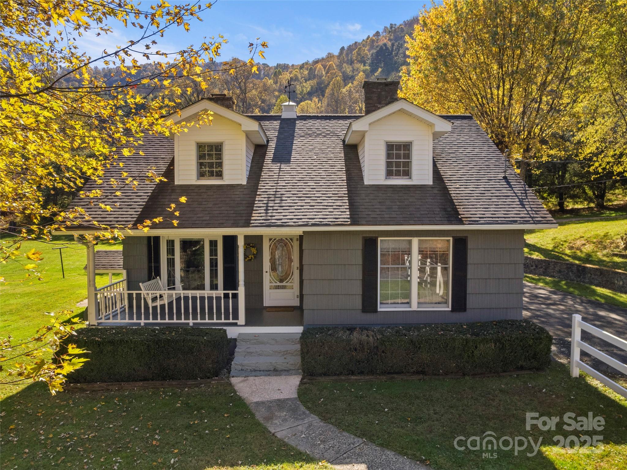 Homes for sale in Waynesville, NC | 195 Nature Ln, Waynesville, NC 28786 | MLS# 4319368