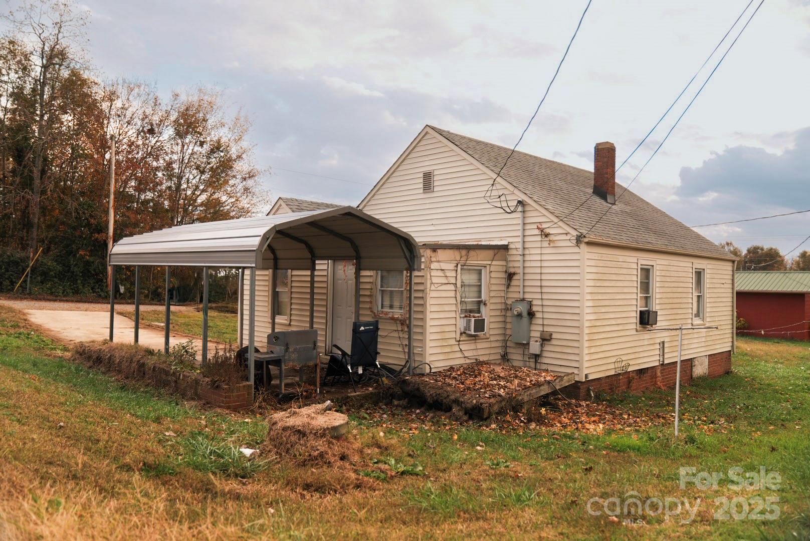 Homes for sale in Ellenboro, NC | 121 Martin St, Ellenboro, NC 28040 | MLS# 4320616