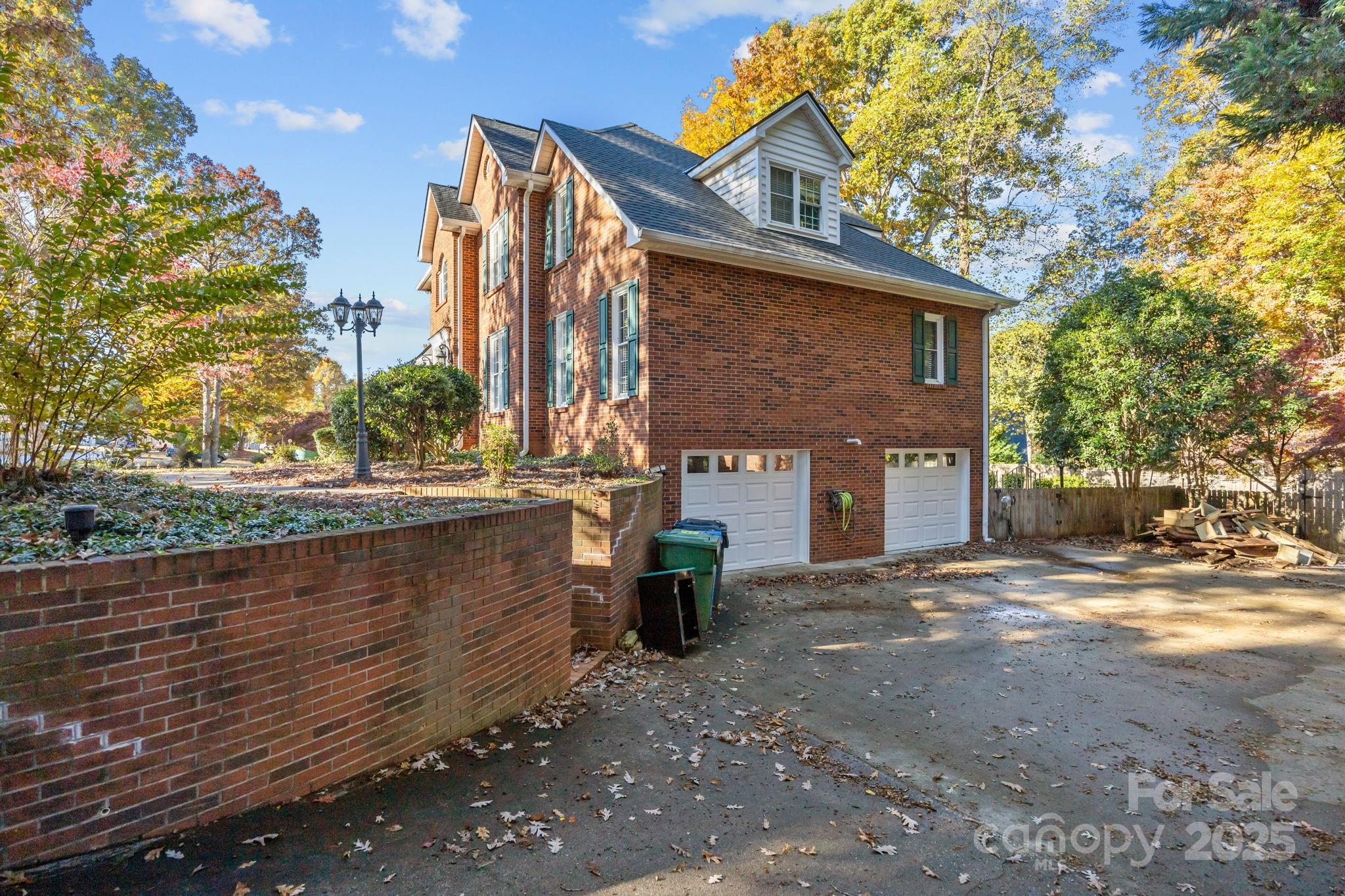 Homes for sale in Kernersville, NC | 280 Birchridge Dr, Kernersville, NC 27284 | MLS# 4320682