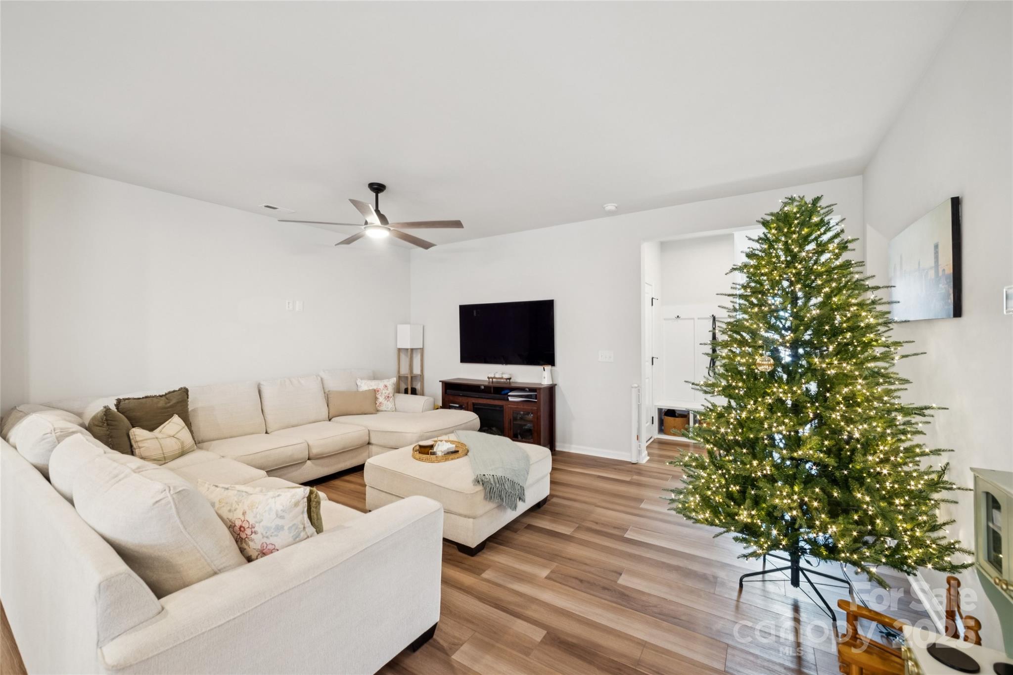 Homes for sale in Charlotte, NC | 1103 Grays Mill Rd, Charlotte, NC 28215 | MLS# 4320895