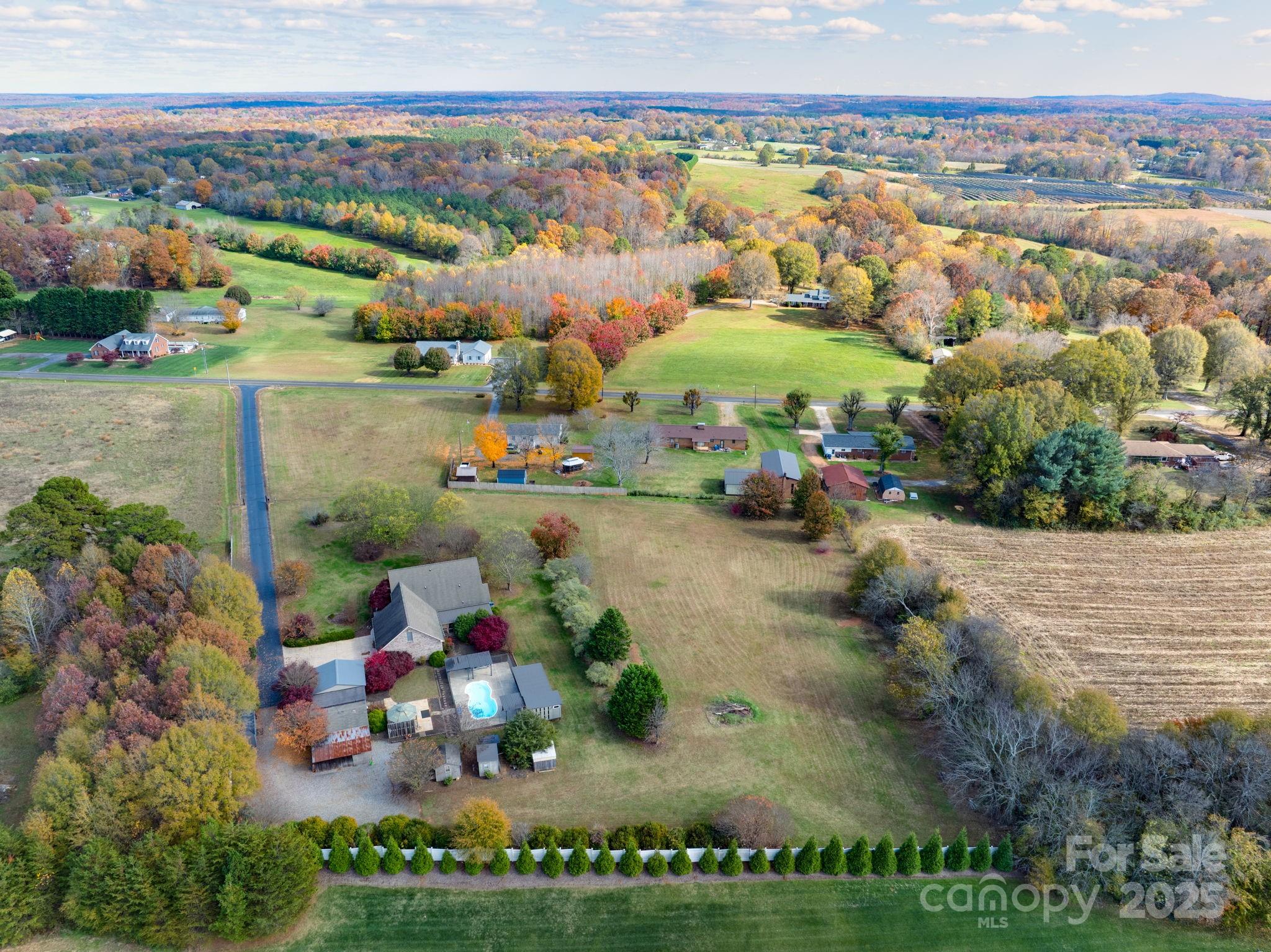 Homes for sale in Newton, NC | 1071 Caleb Setzer Rd, Newton, NC 28658 | MLS# 4321050