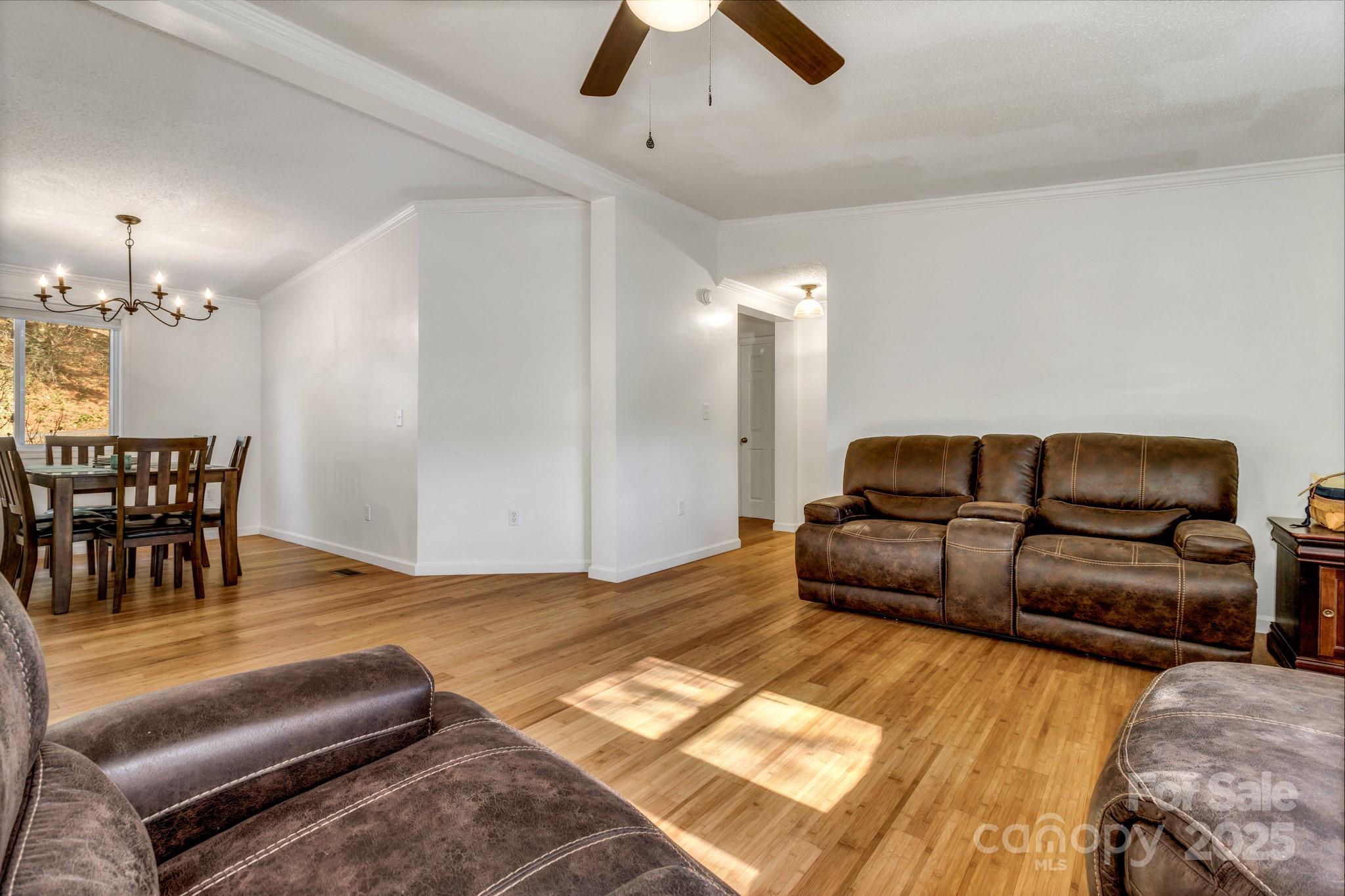 Homes for sale in Asheville, NC | 118 Heather Dr, Asheville, NC 28806 | MLS# 4321135