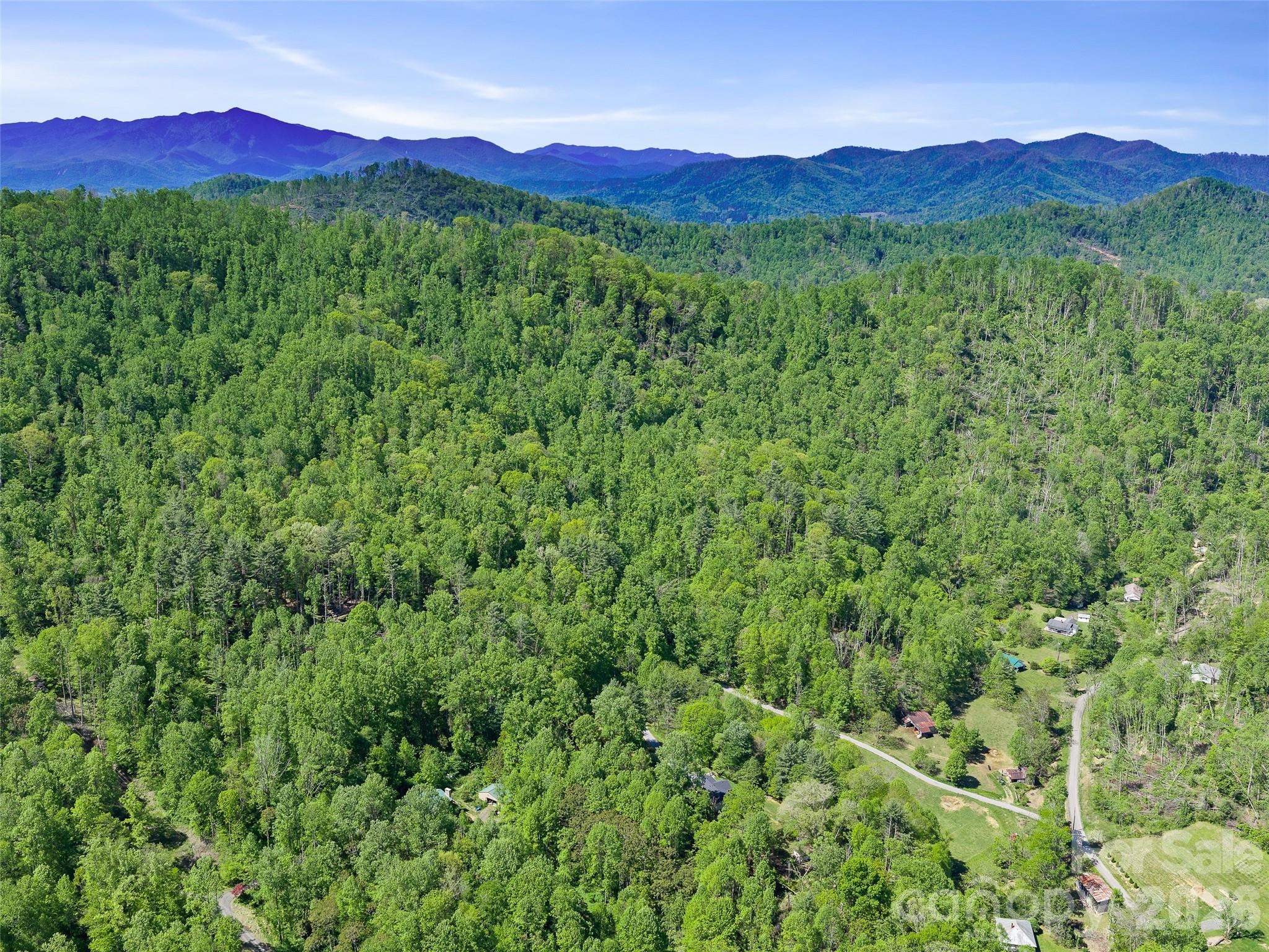 Photo 15 of Single family home for sale at 615 Fred Sparks Rd, Bakersville, NC 28705 | MLS# 4322515 | Listing updated on 2026-05-04