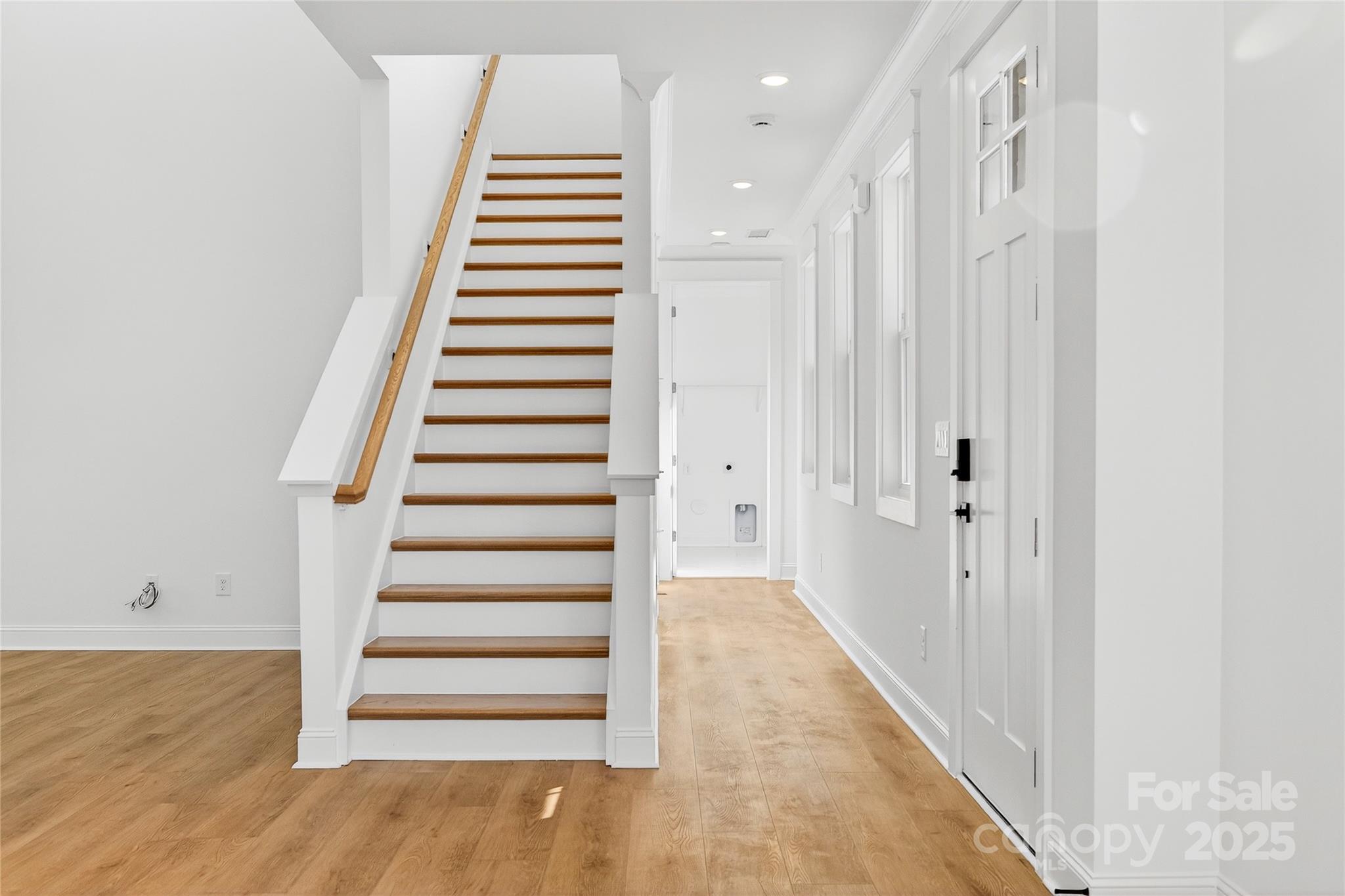 Homes for sale in Tega Cay, SC | 509 Zinc Dr, Tega Cay, SC 29708 | MLS# 4325184