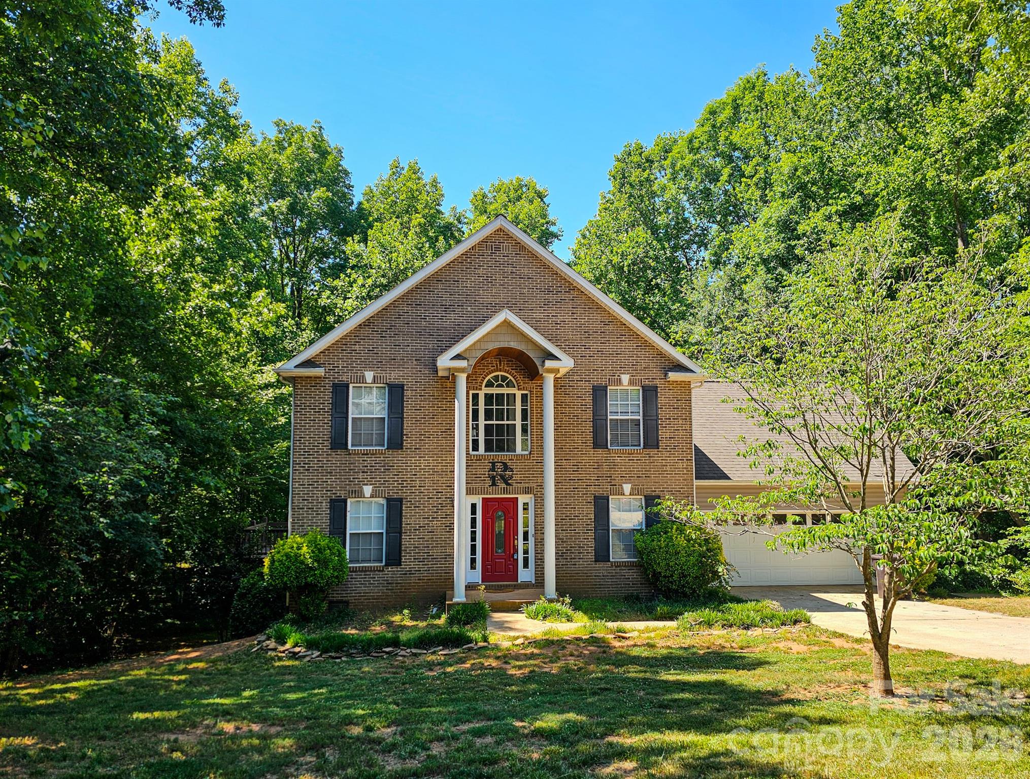 Homes for sale in Connelly Springs, NC | 8830 Shepherd Ct, Connelly Springs, NC 28612 | MLS# 4326842
