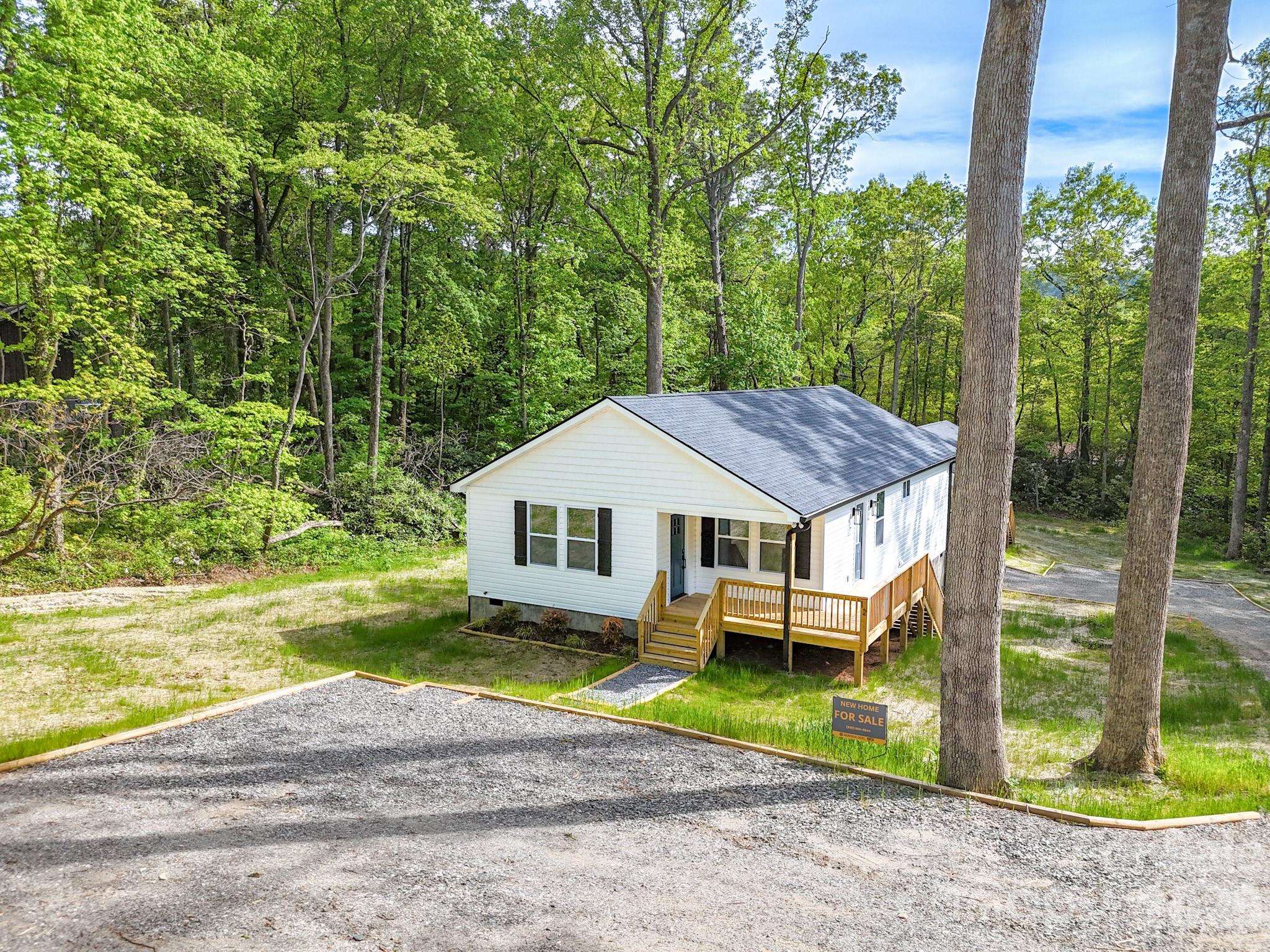 Homes for sale in Black Mountain, NC | 12 Knox Rd, Black Mountain, NC 28711 | MLS# 4327309