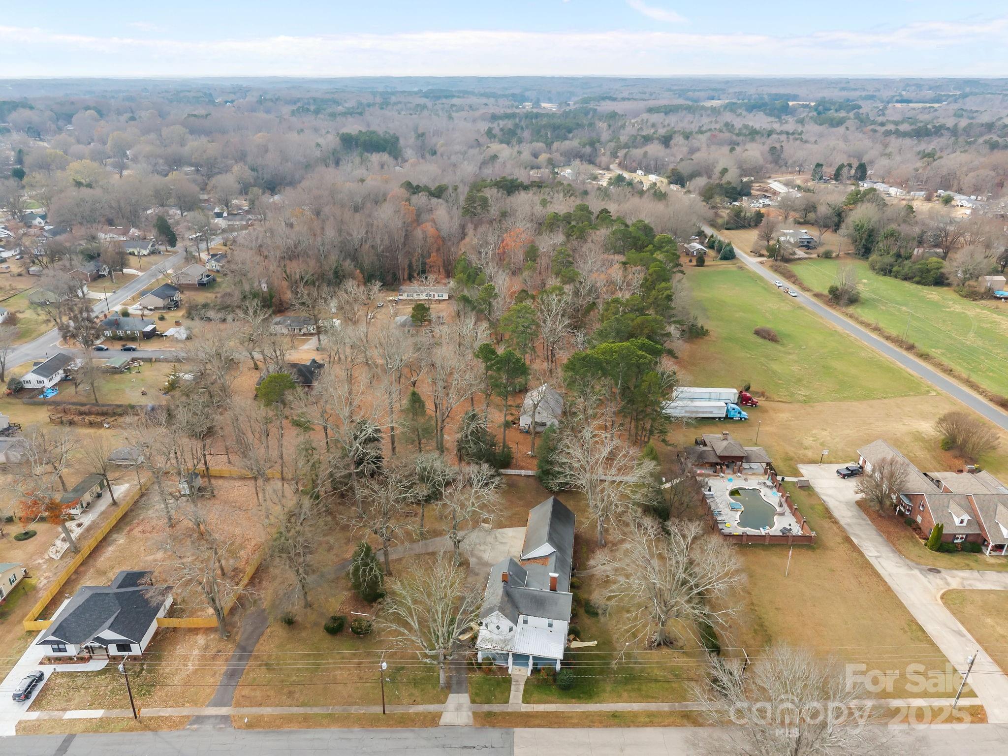 Homes for sale in Landis, NC | 401 W Hoke St, Landis, NC 28088 | MLS# 4327696