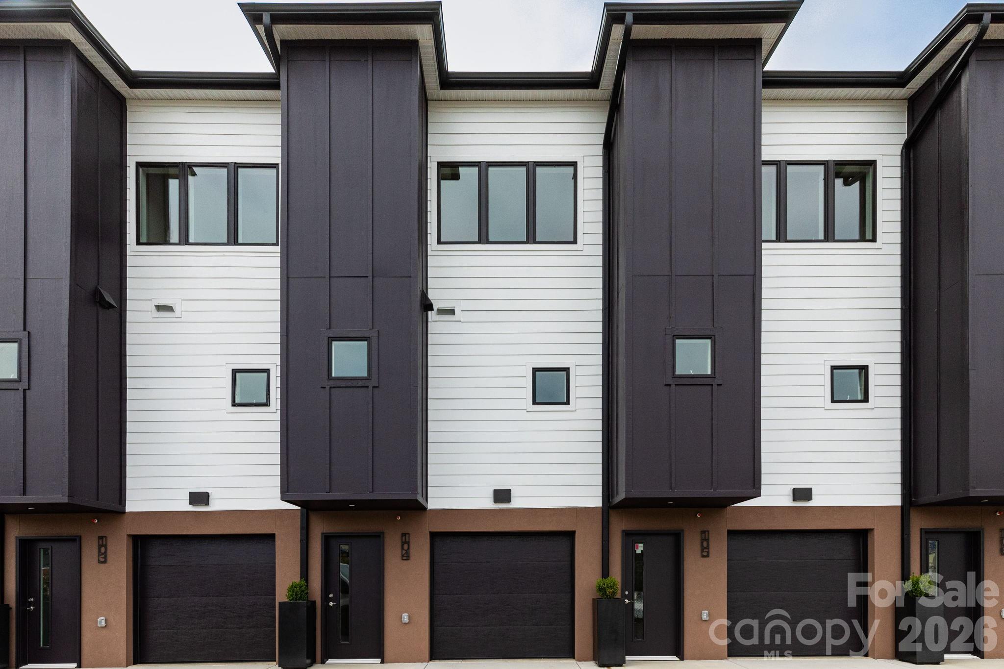 2nd image of 3 Lee Garden Ln #104, Asheville, NC 28801 | MLS# 4328368