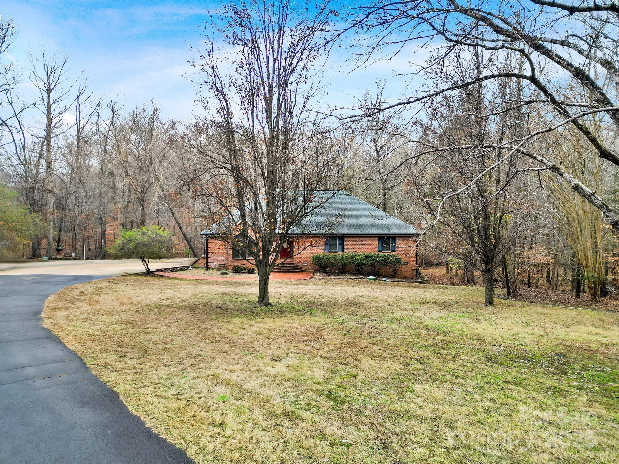 Homes for sale in Catawba, SC | 3422 Broach Dr, Catawba, SC 29704 | MLS# 4328389