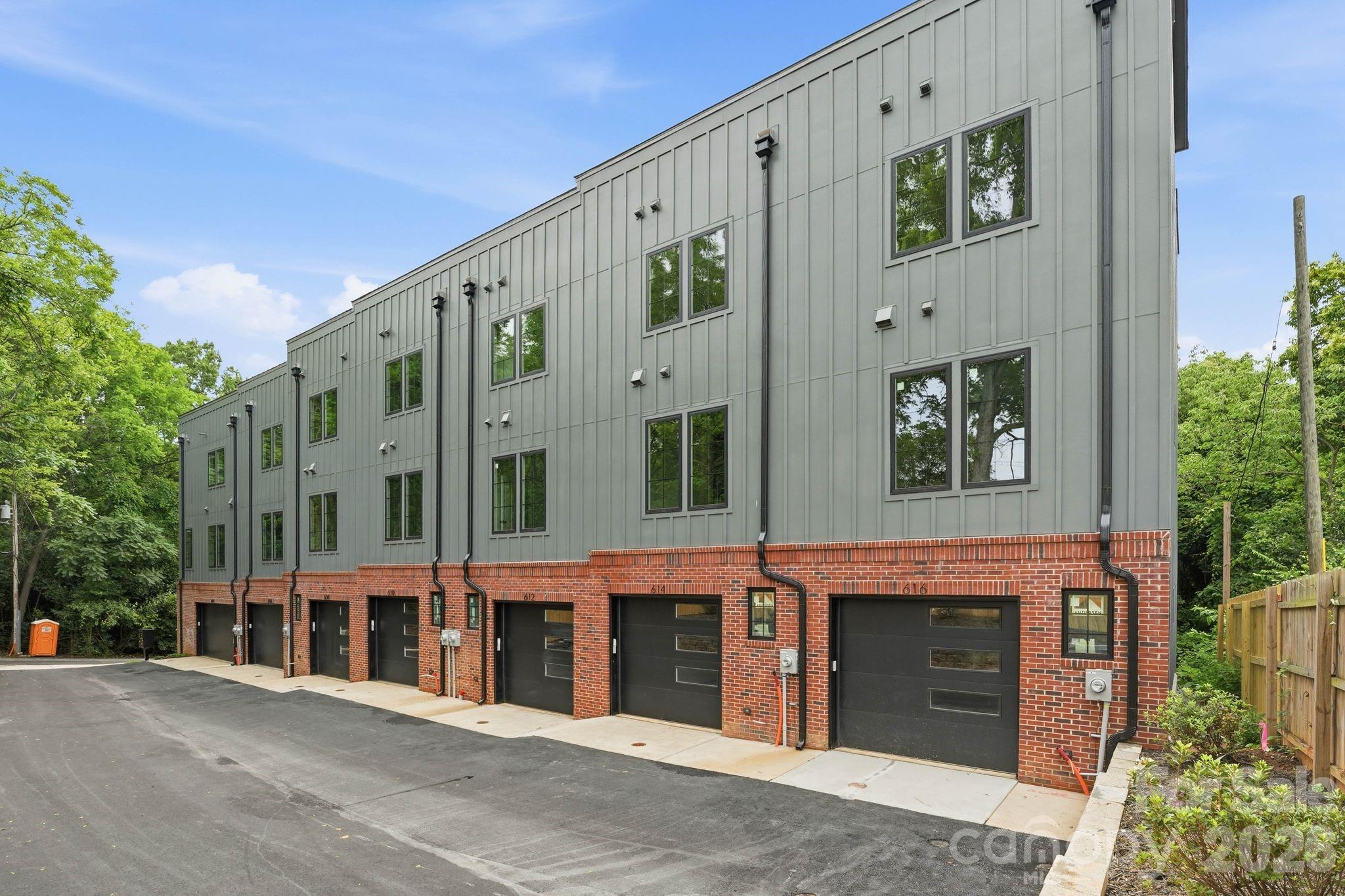 2nd image of 616 E 16th St, Charlotte, NC 28206 | MLS# 4329079