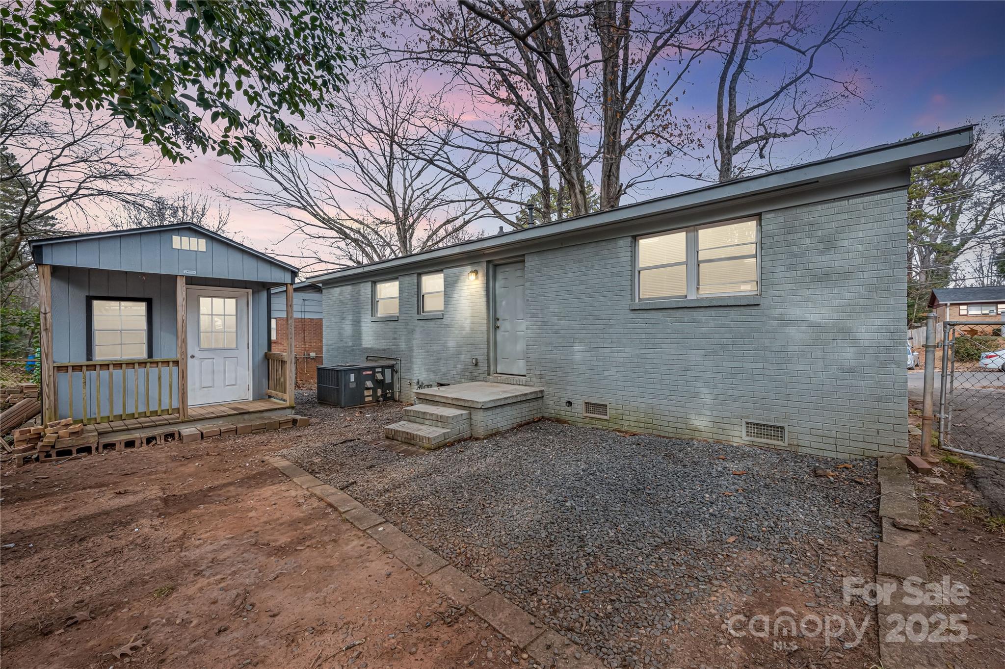 Homes for sale in Charlotte, NC | 235 Edgegreen Dr, Charlotte, NC 28217 | MLS# 4329481