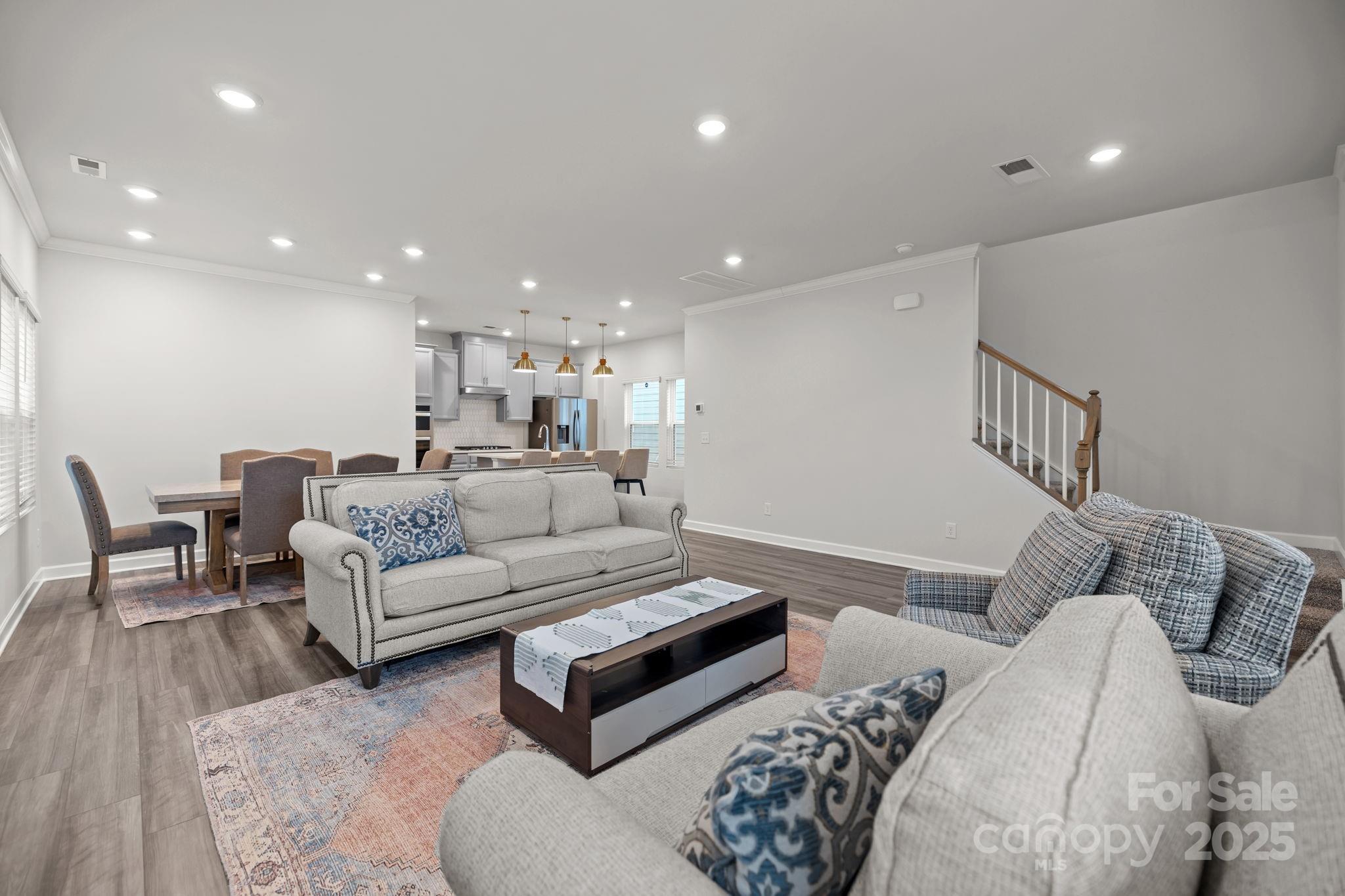 Homes for sale in Charlotte, NC | 11040 Broadbent Ct, Charlotte, NC 28278 | MLS# 4329715