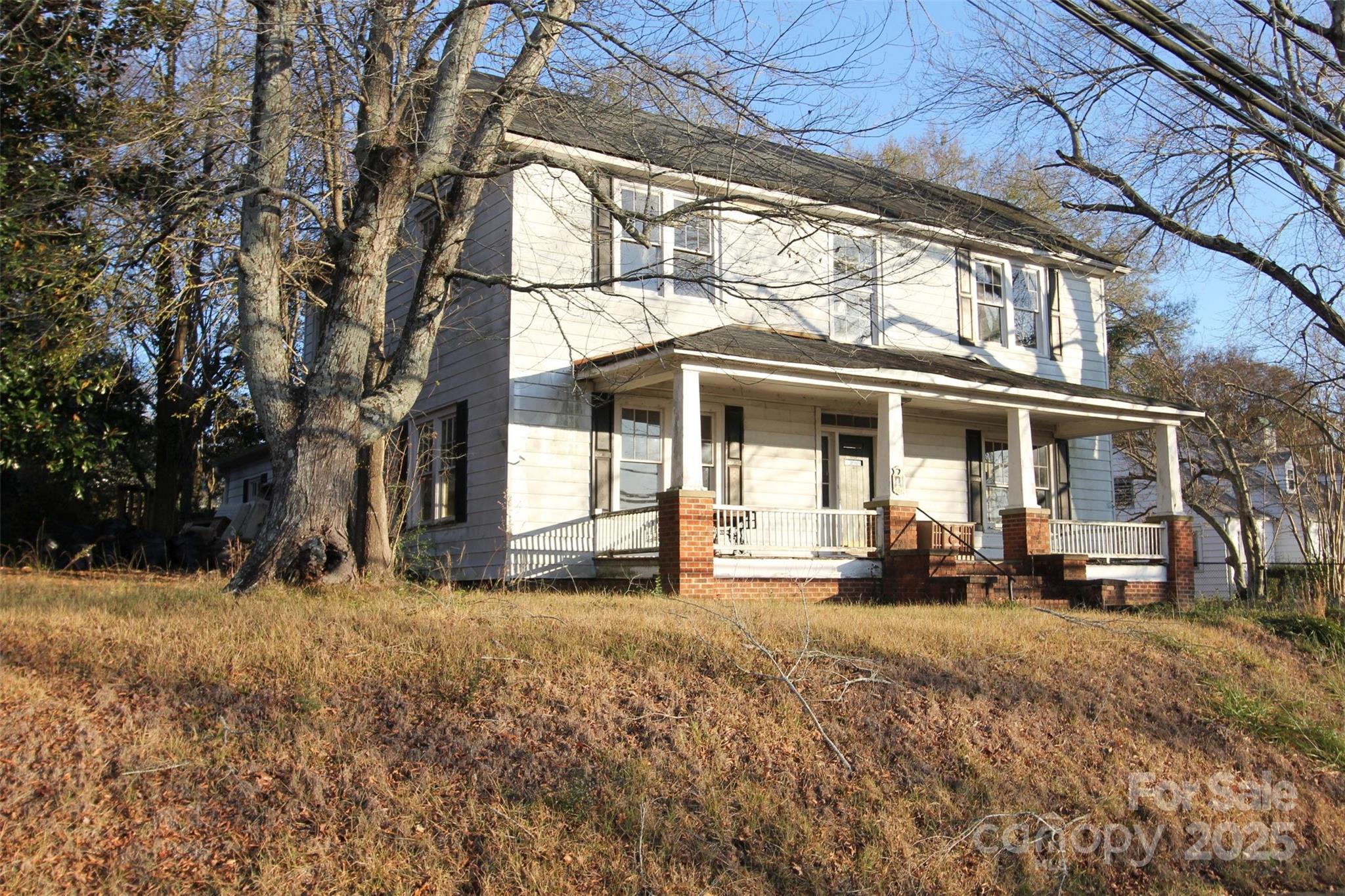 Homes for sale in Wadesboro, NC | 503 Morven Rd, Wadesboro, NC 28170 | MLS# 4330032