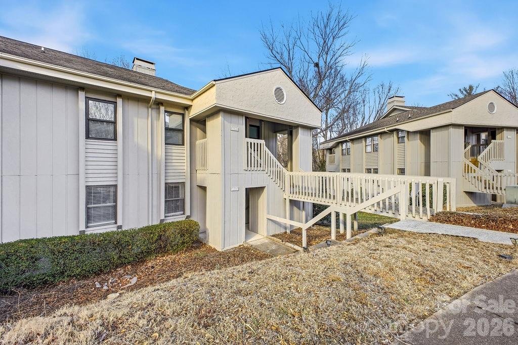 Homes for sale in Asheville, NC | 1605 Abbey Cir, Asheville, NC 28805 | MLS# 4332167