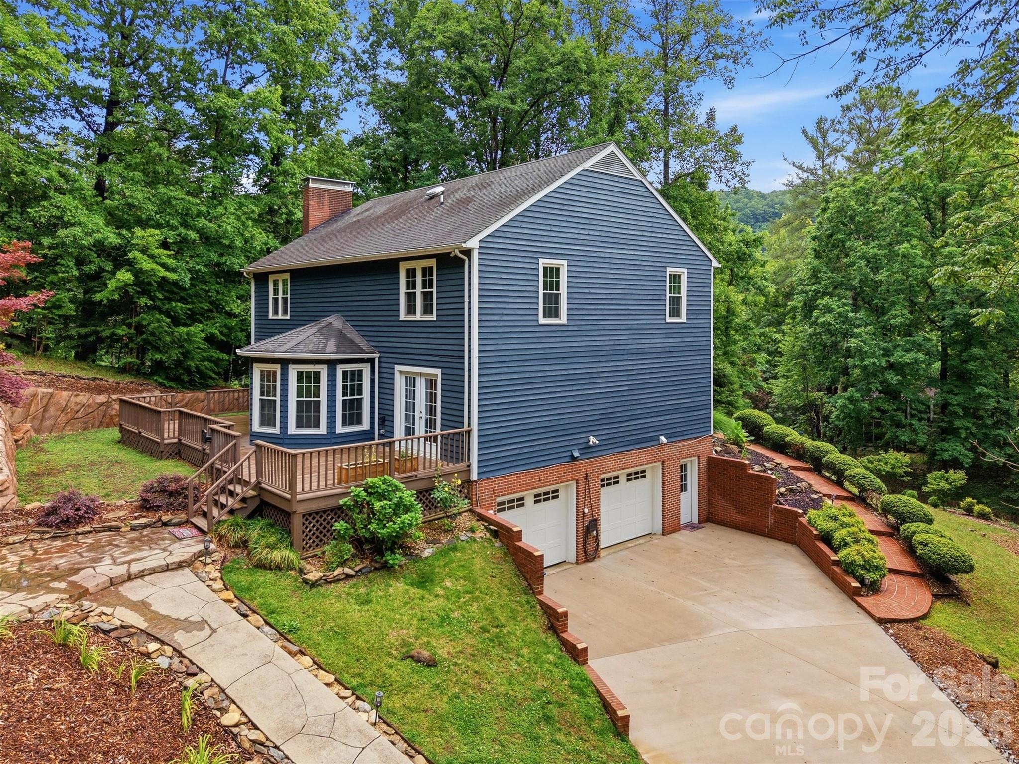 Homes for sale in Lenoir, NC | 3132 Stoney Brook Dr, Lenoir, NC 28645 | MLS# 4338083