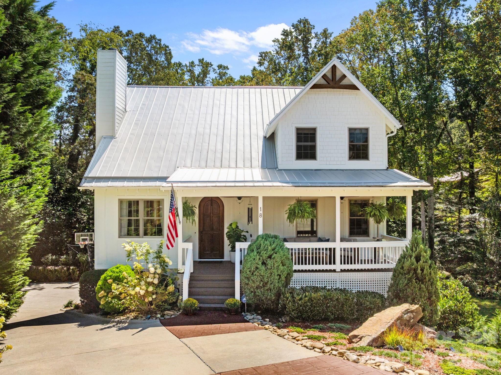 5th image of 18 Oak Springs Dr, Arden, NC 28704 | MLS# 4343795