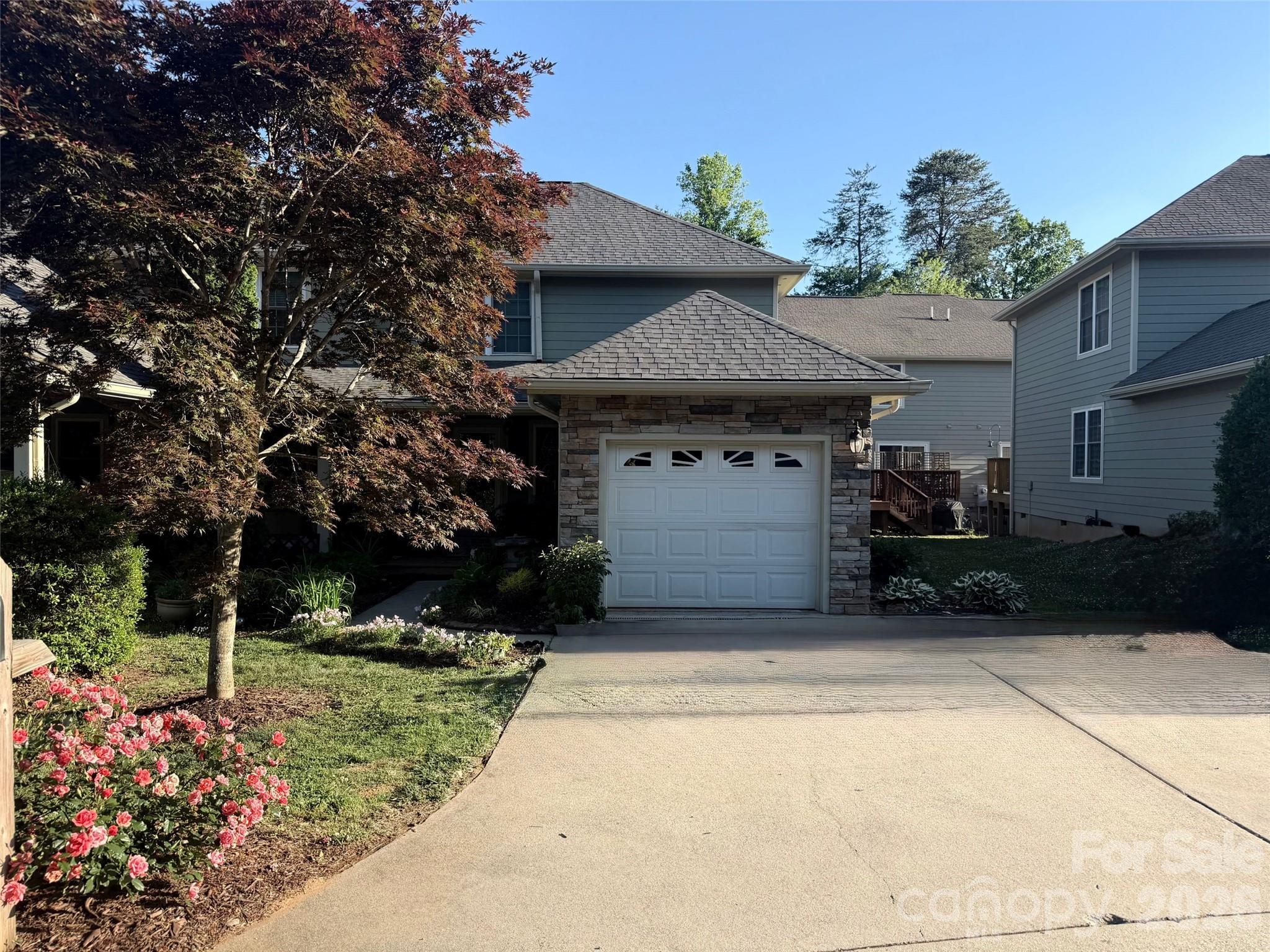 1st image of 10 Aberdeen Dr, Arden, NC 28704 | MLS# 4344820
